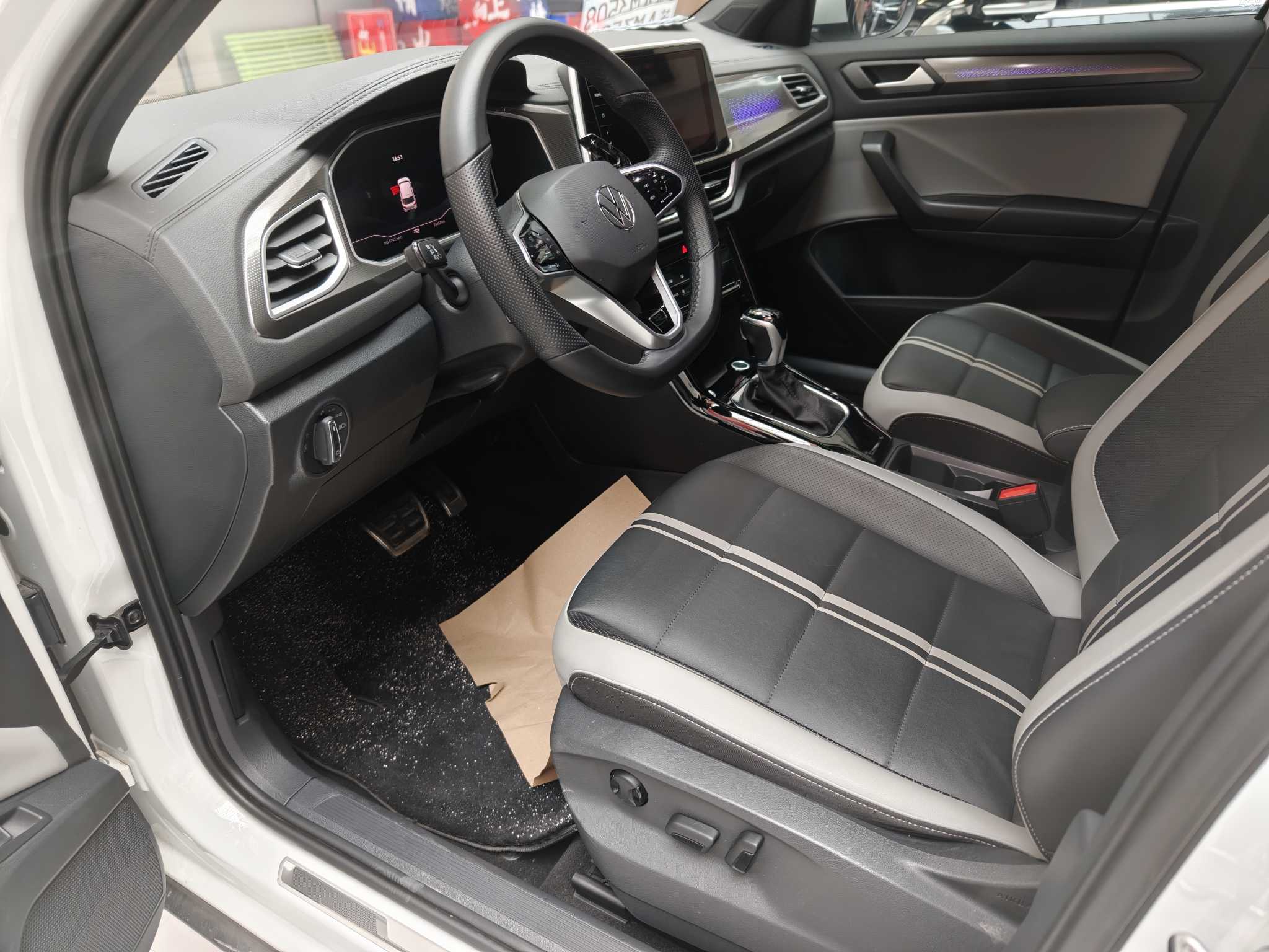 T-Roc 2024 #18 T-Roc 2024 car image #18