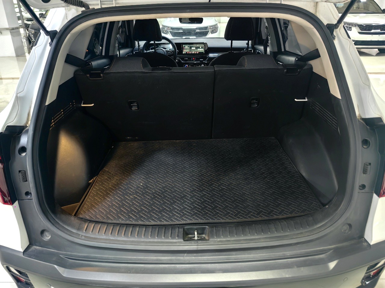 起亚 赛图斯 2023 汽车图片 #18