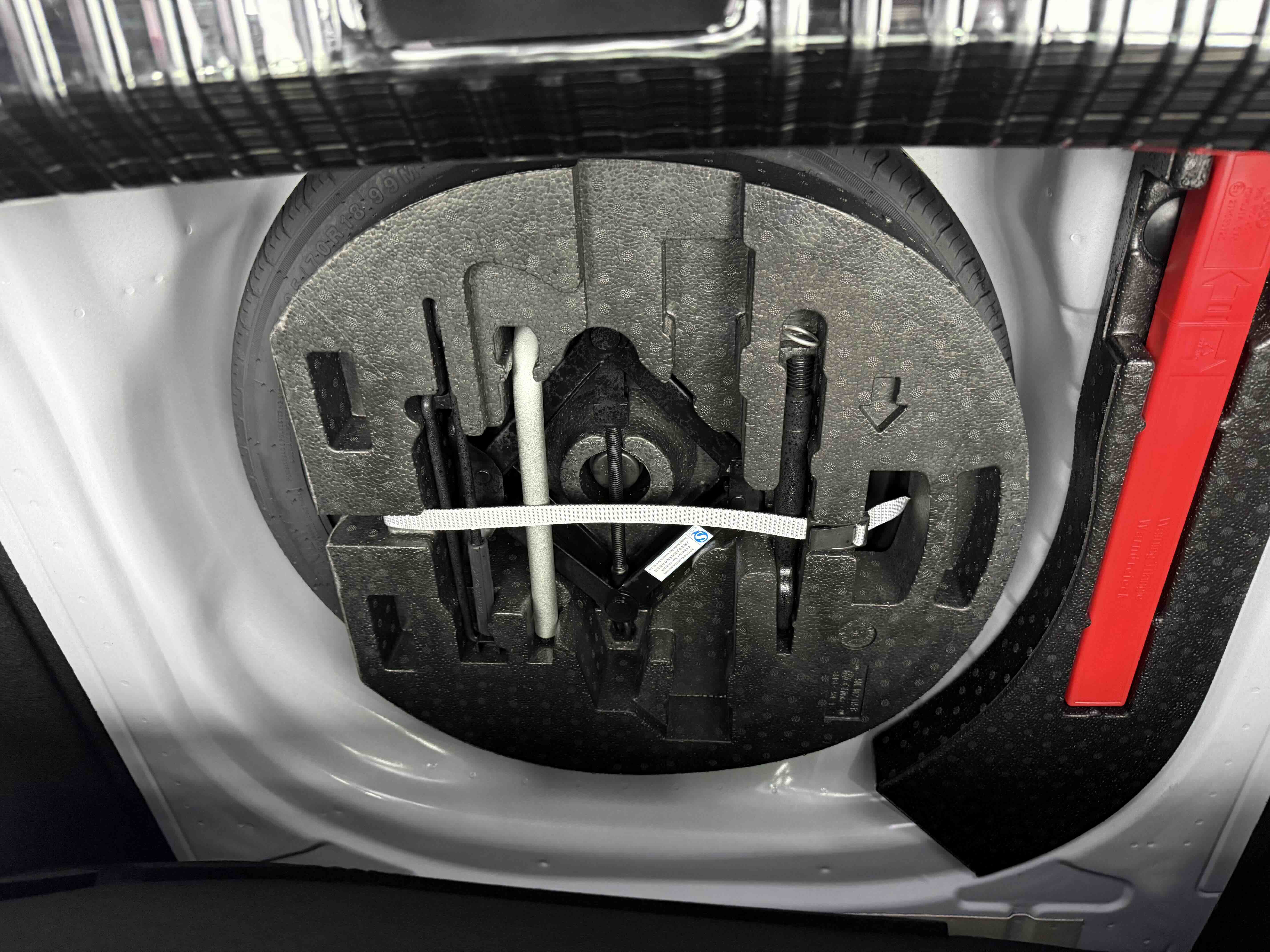 Volkswagen Lamando 2023 car image #18