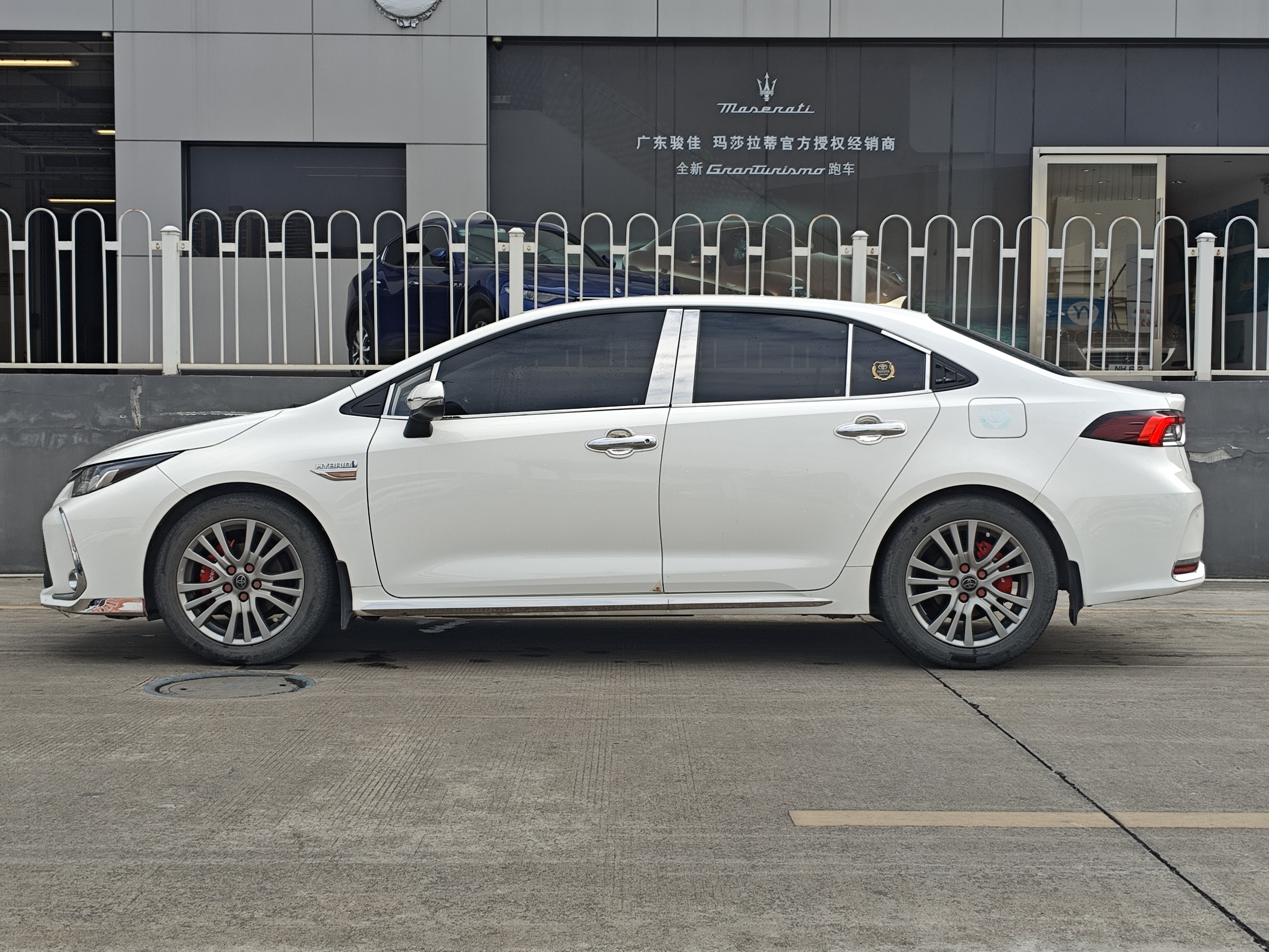 Toyota Corolla 2023 car image #18