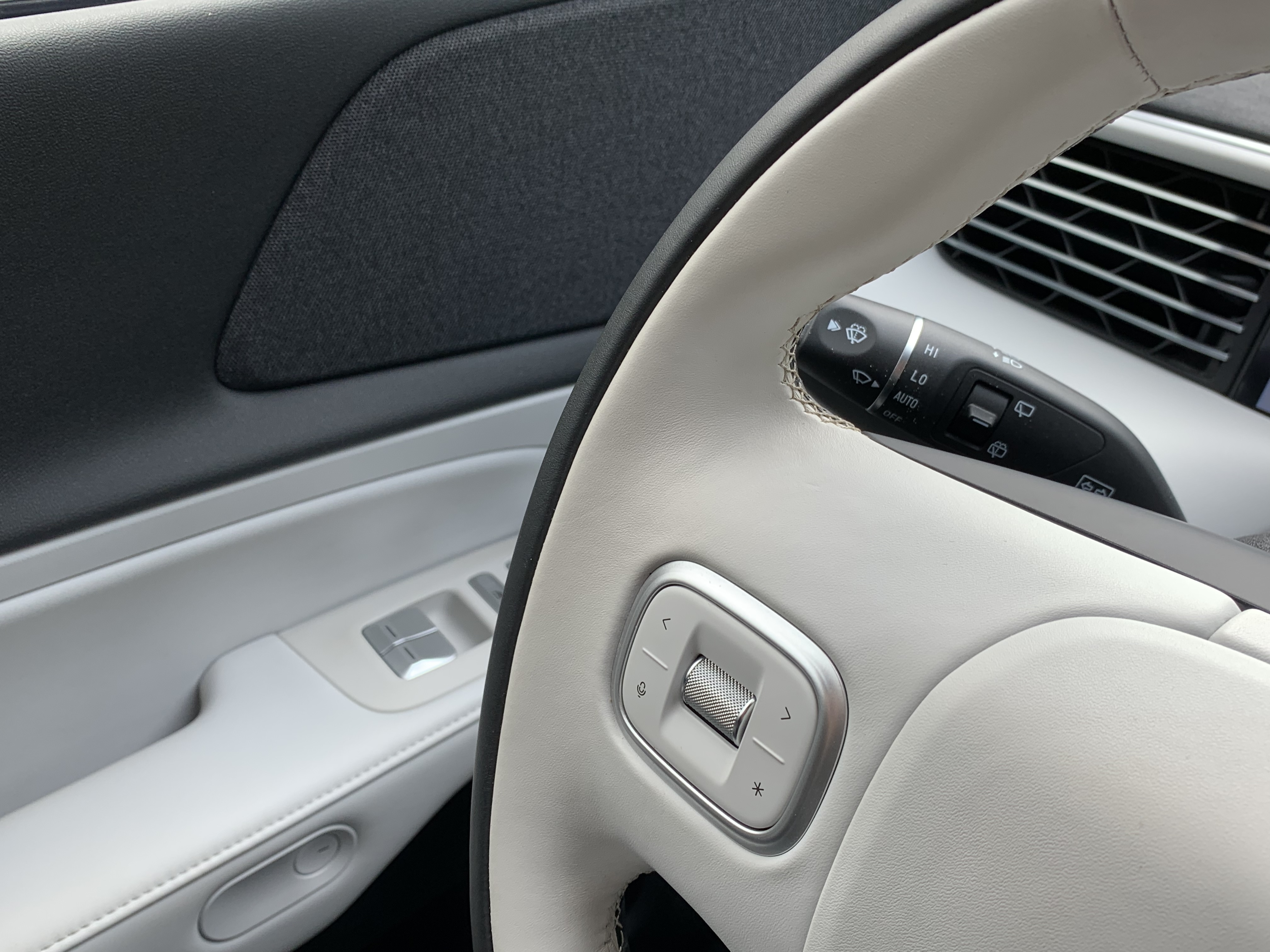 Xpeng G6 2024 immagine di auto #18