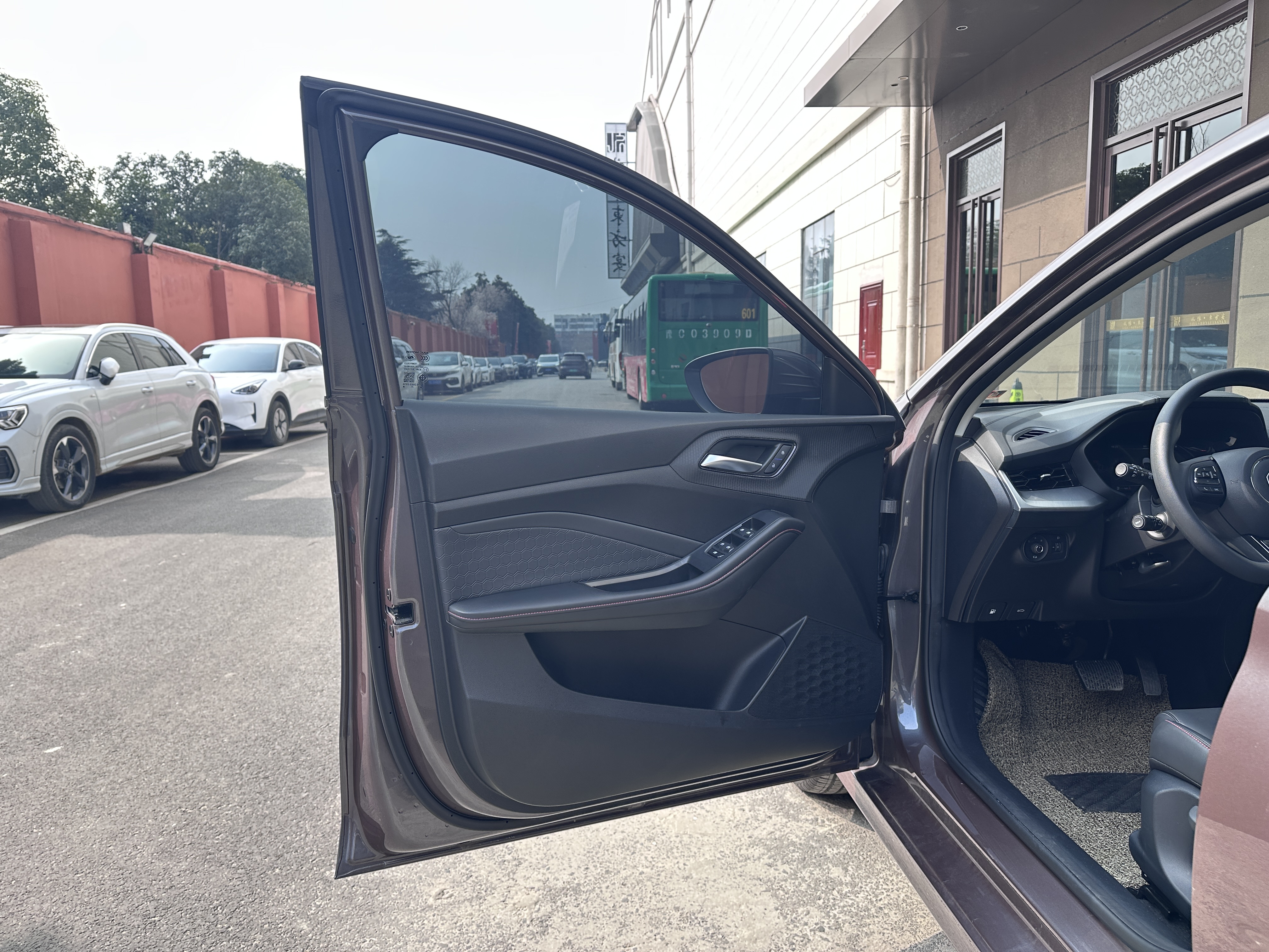 MG 5 2024 car image #18