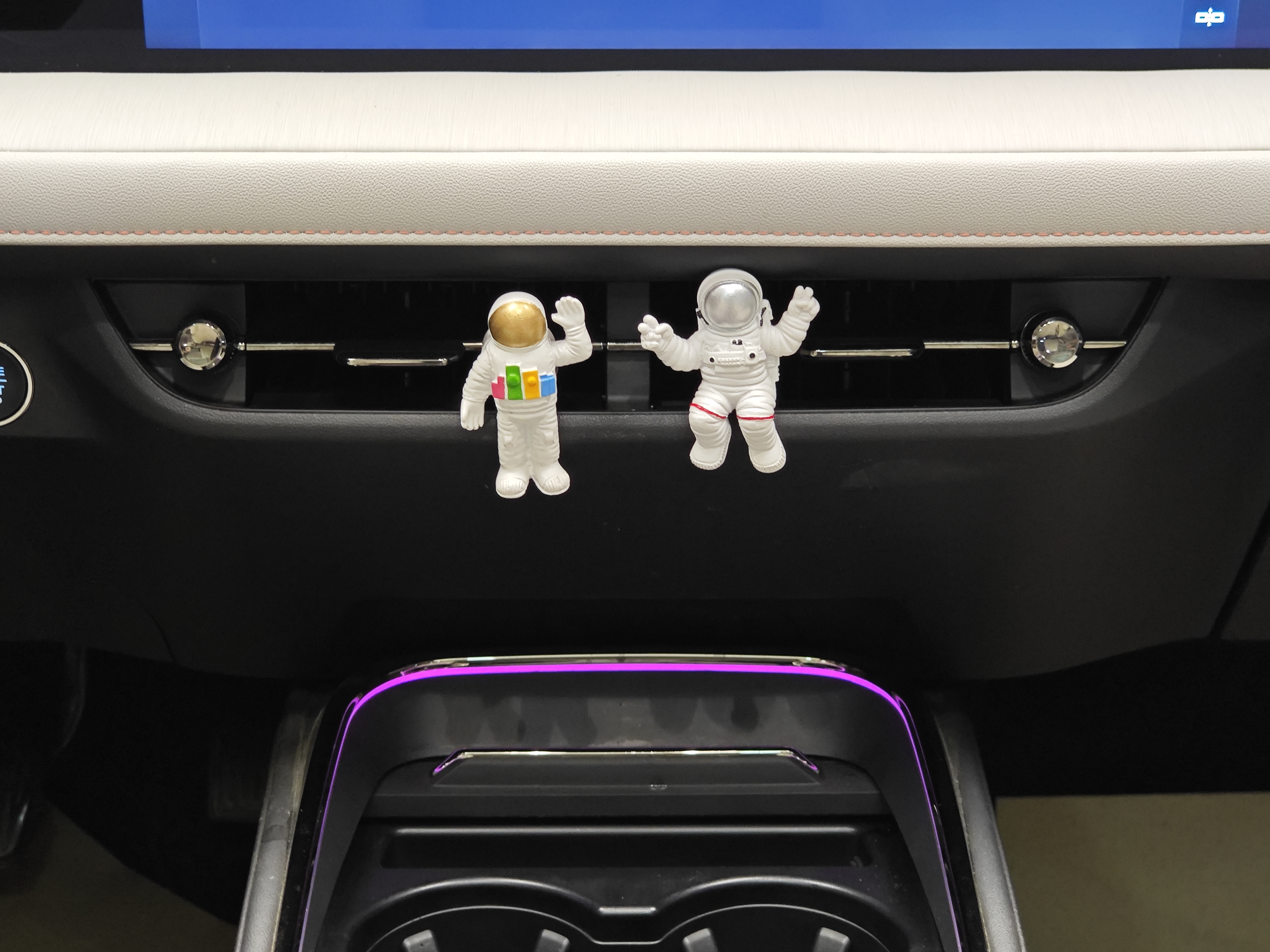 Ford Mondeo 2024 #18 Ford Mondeo 2024 car image #18