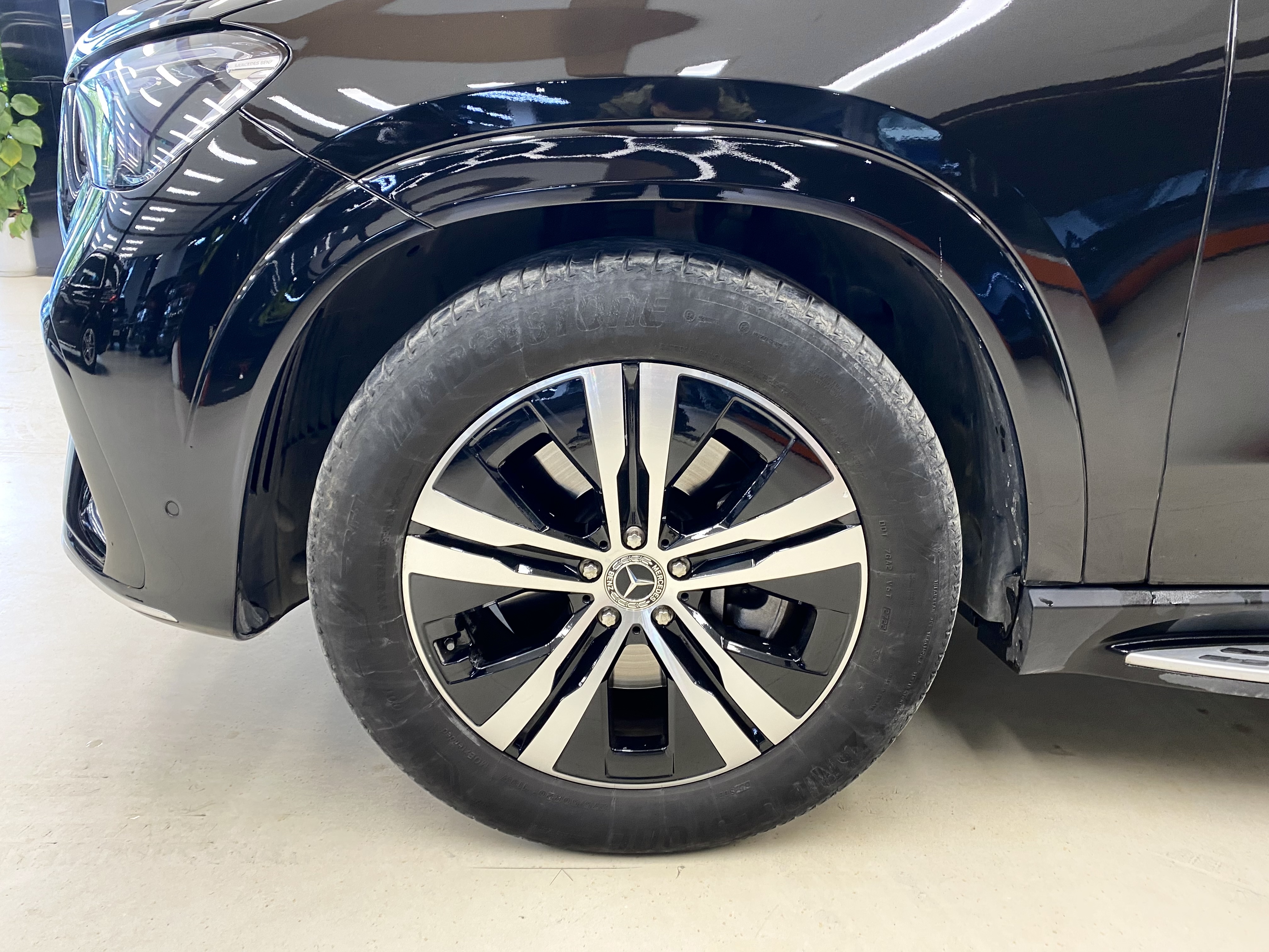 Mercedes-Benz GLE Class New Energy 2023 car image #18