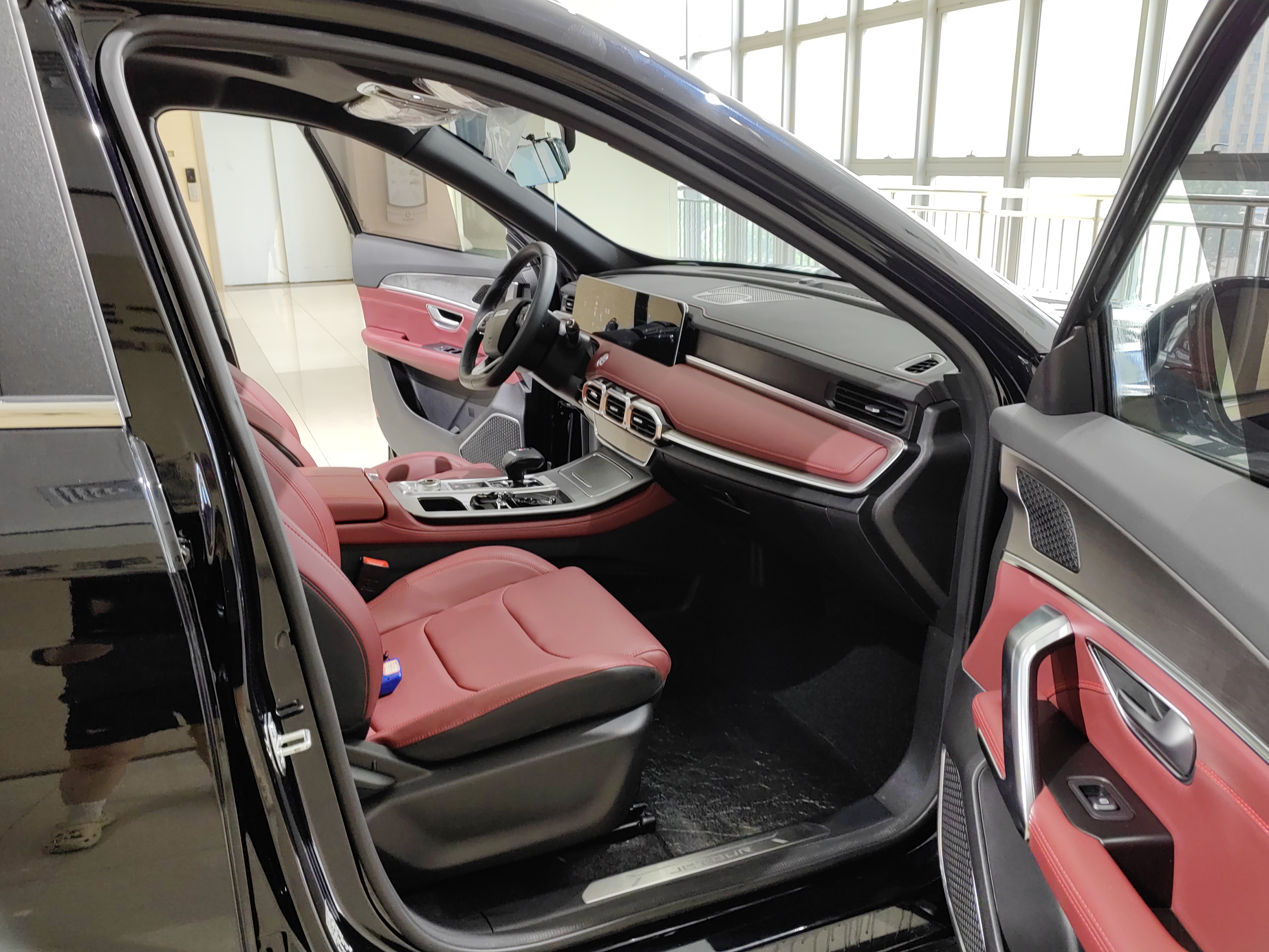 Jetour X70 PRO 2024 #18 Jetour X70 PRO 2024 car image #18