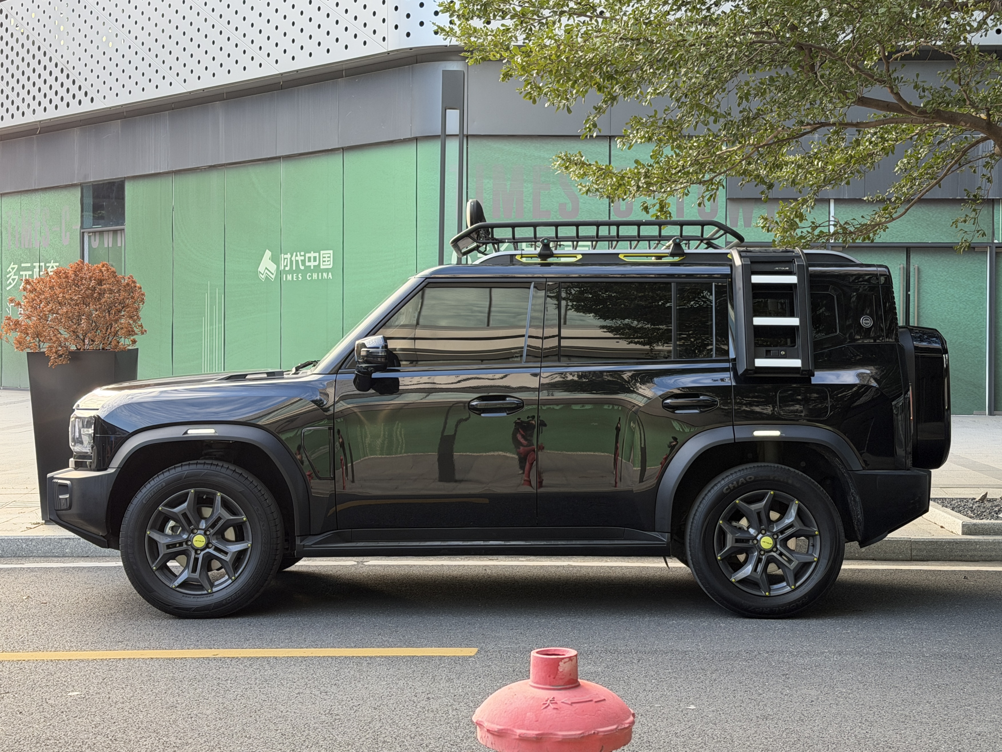 Jetour Shanhai Traveller 2023 car image #18