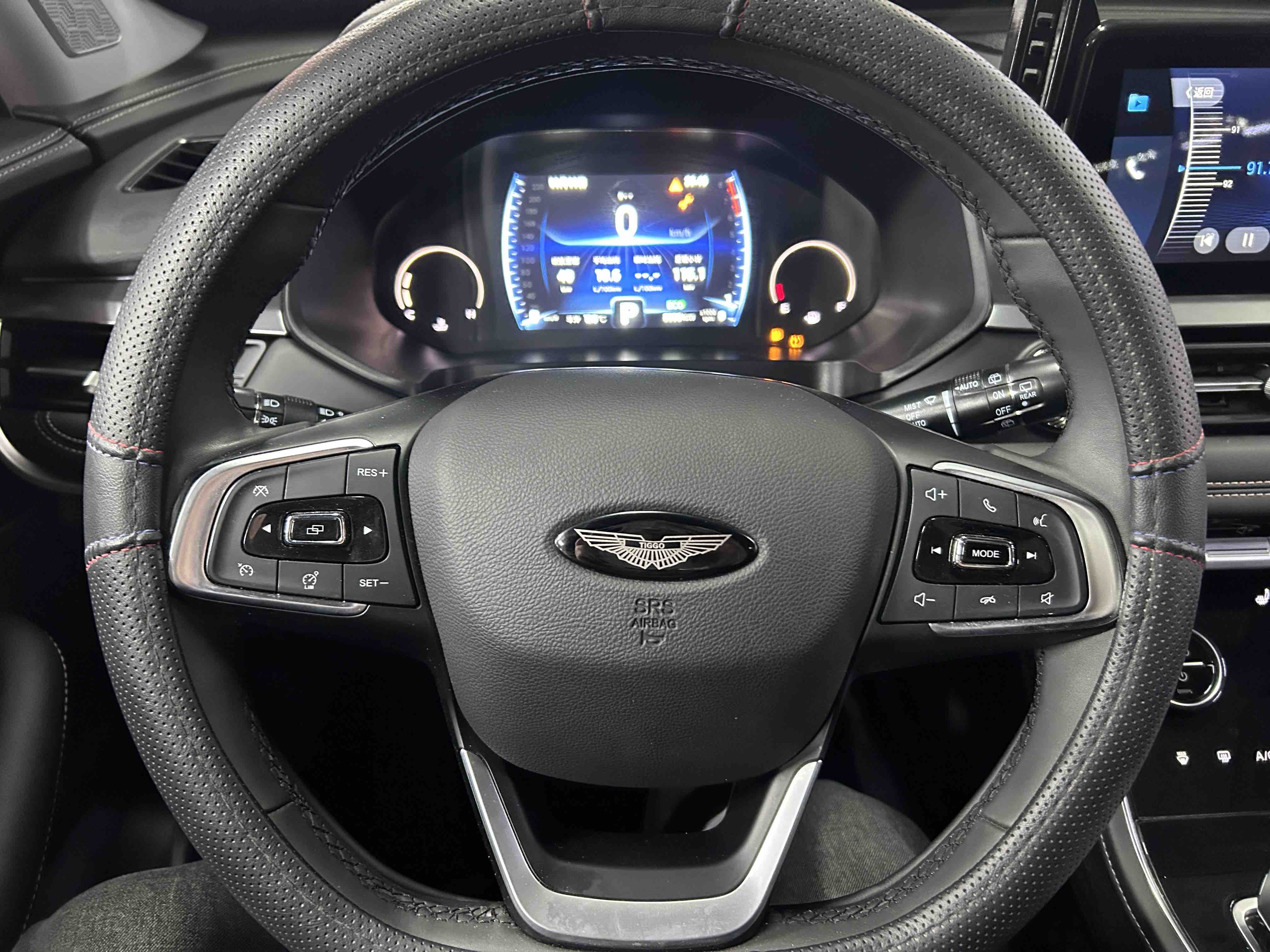 Tiggo 8 2024 car image #18
