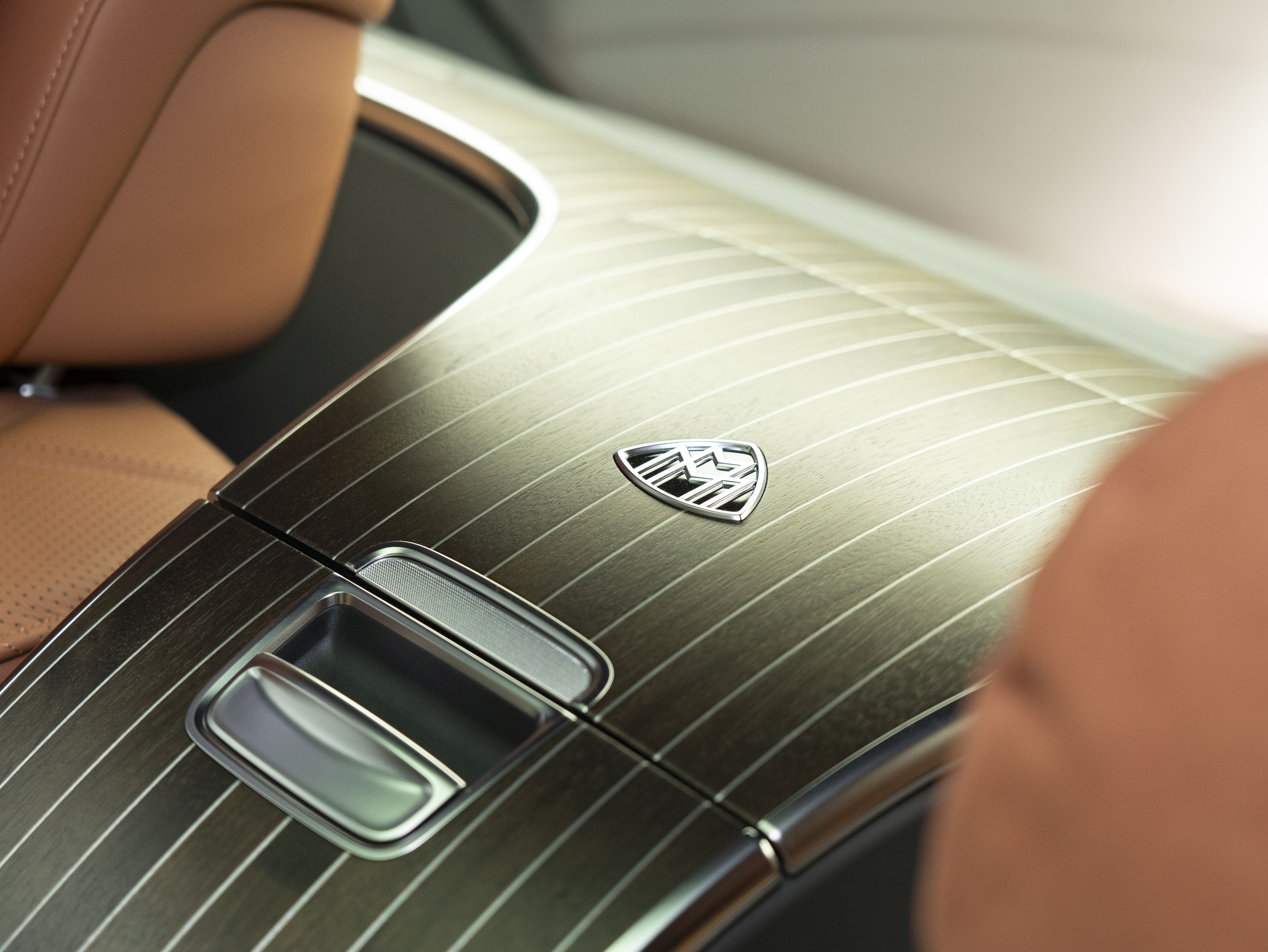 Mercedes-Benz Maybach S Class 2023 car image #18