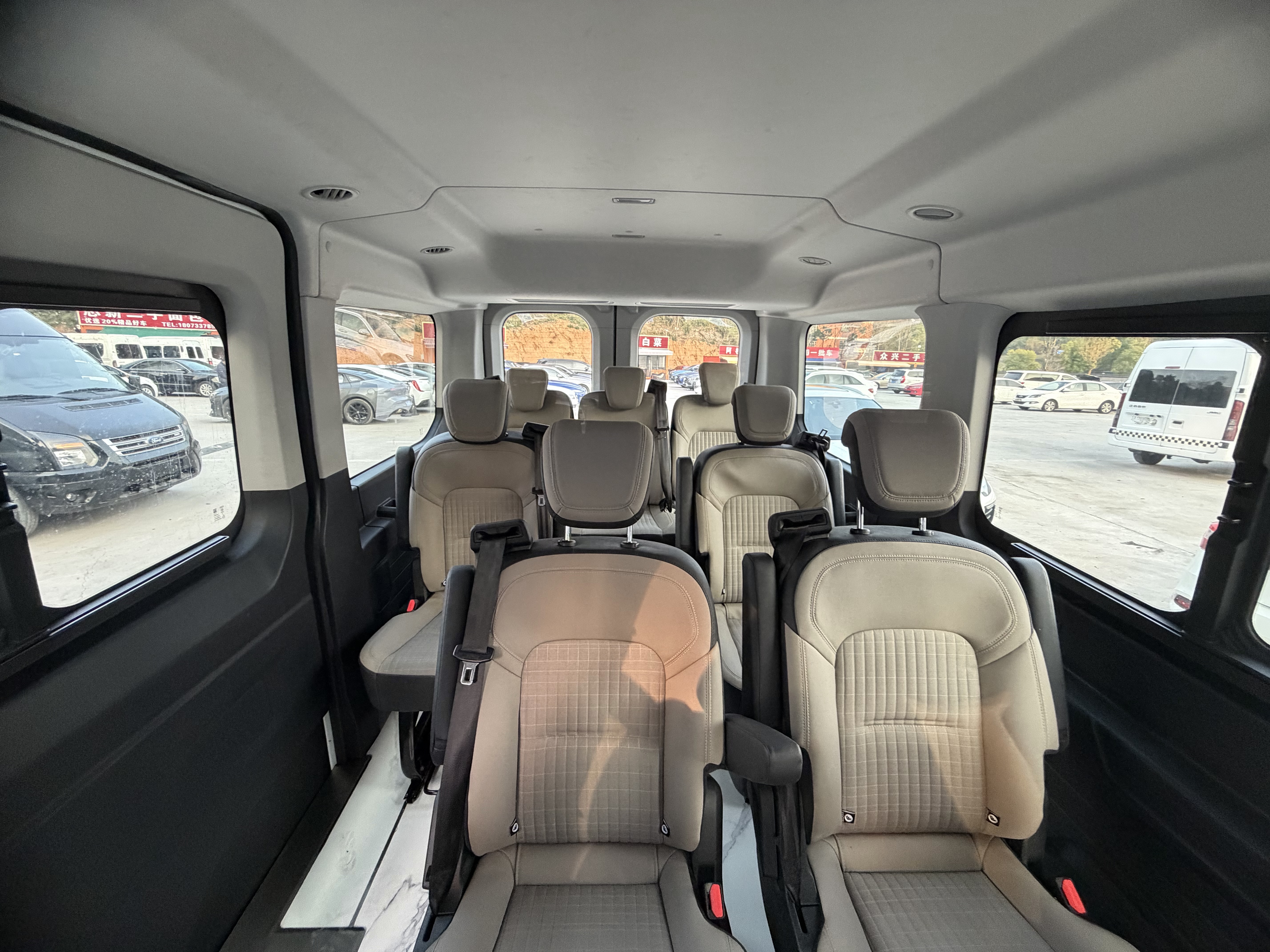 Ford Transit T8 2024 immagine di auto #18