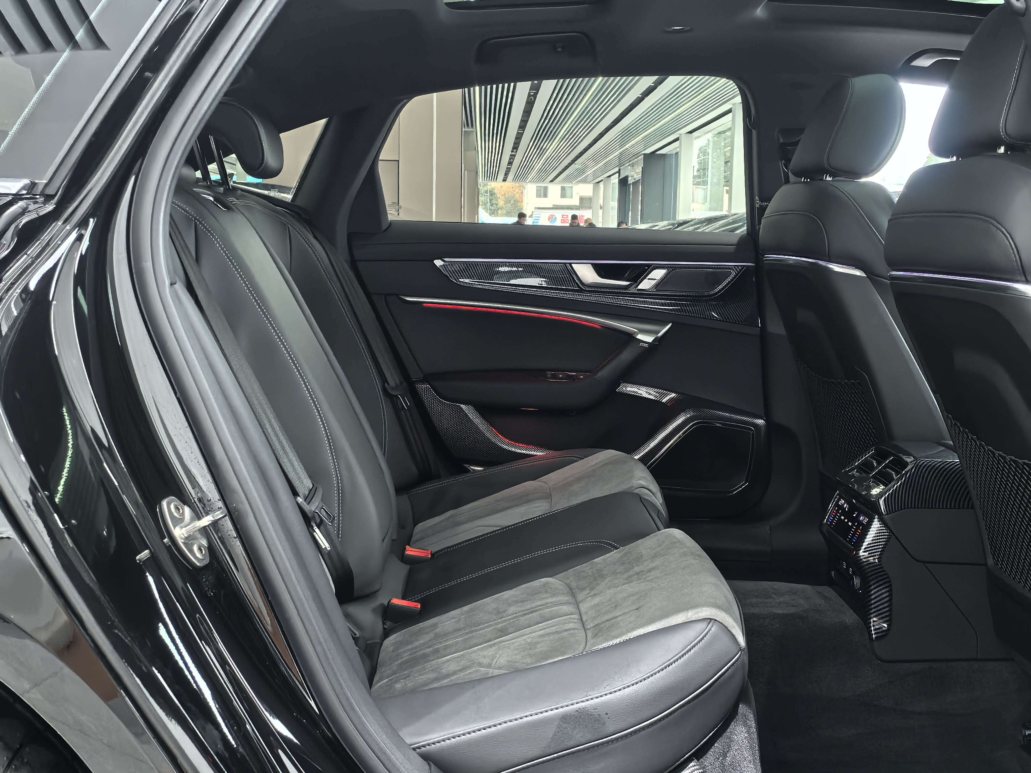 2024 car image #18