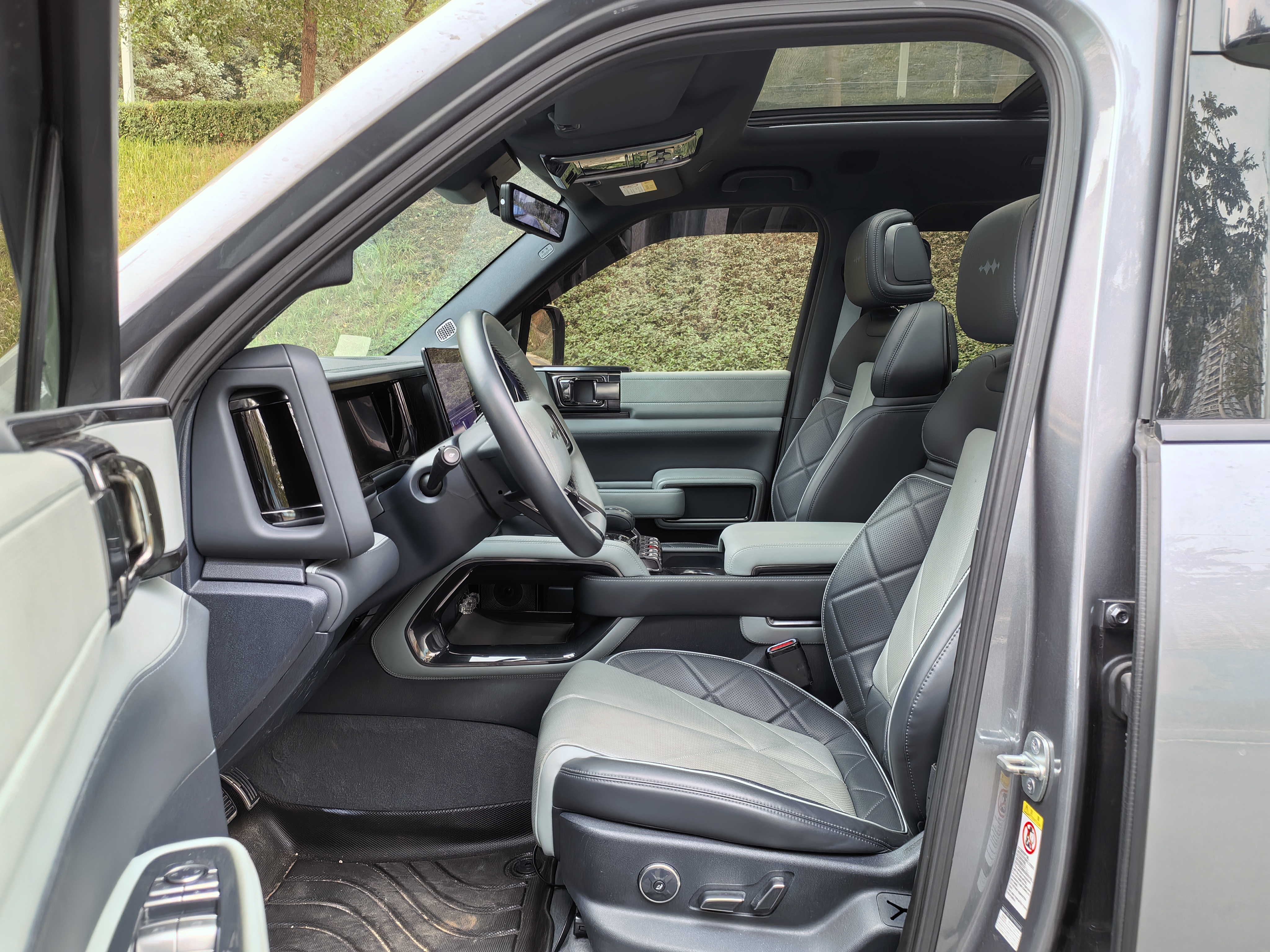 FangChengBao Leopard 5 2023 car image #18