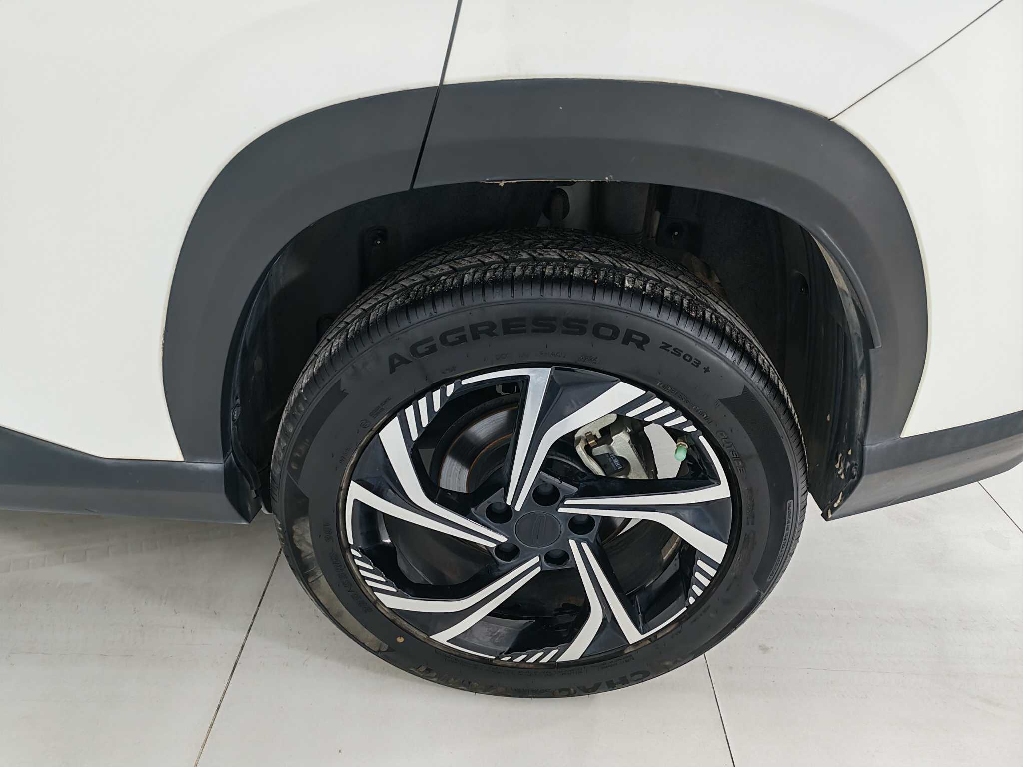 GEELY Boyue 2024 image de voiture #18