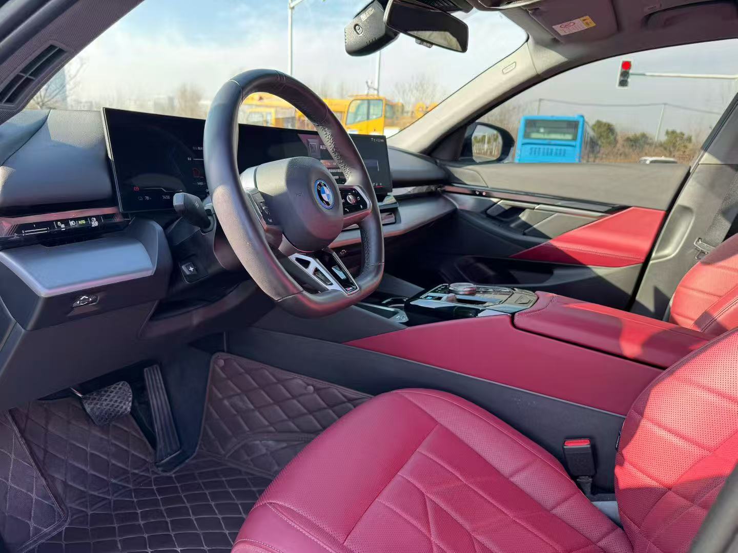 BMW i5 2024 #18 BMW i5 2024 car image #18