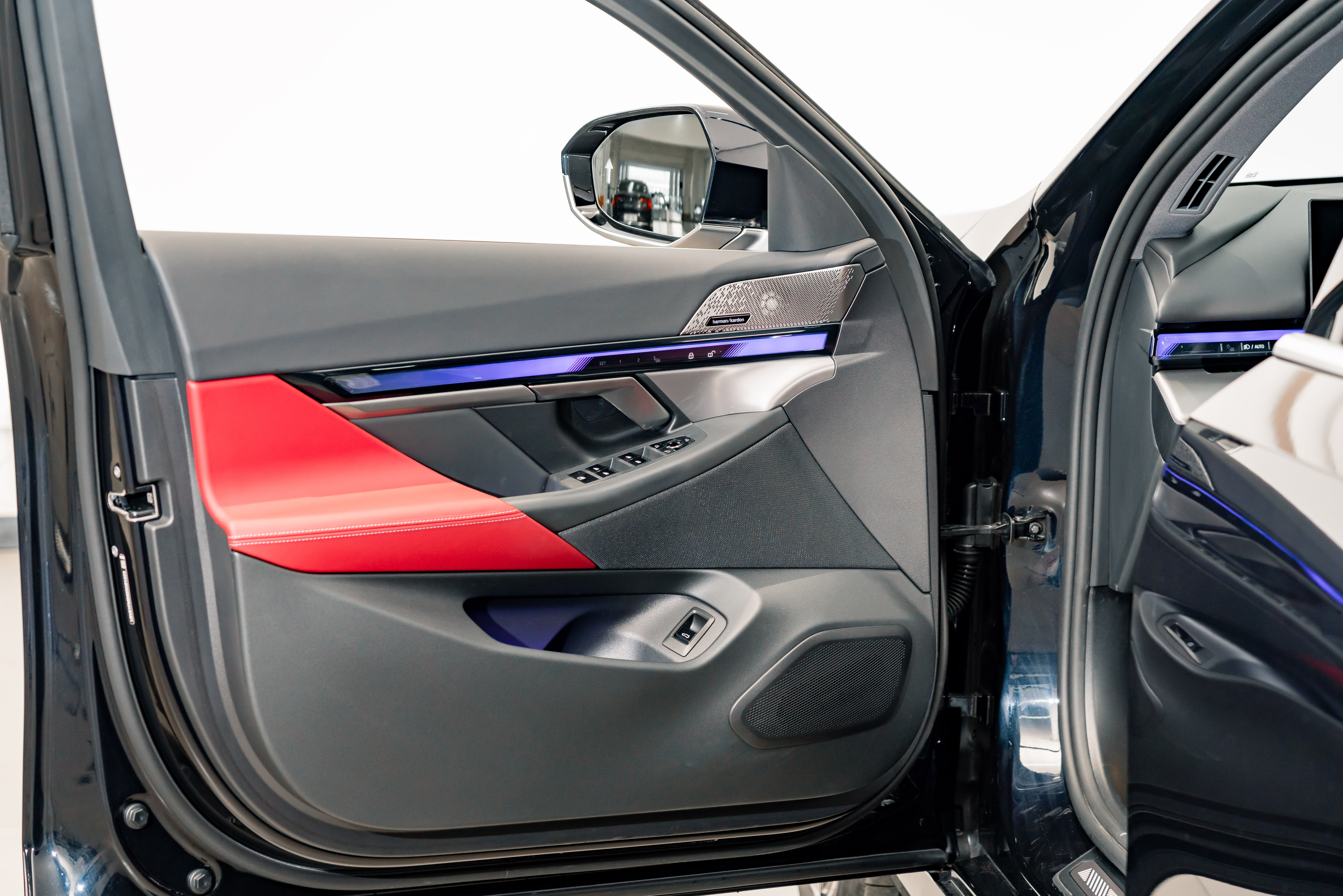 BMW i5 2025 immagine di auto #18