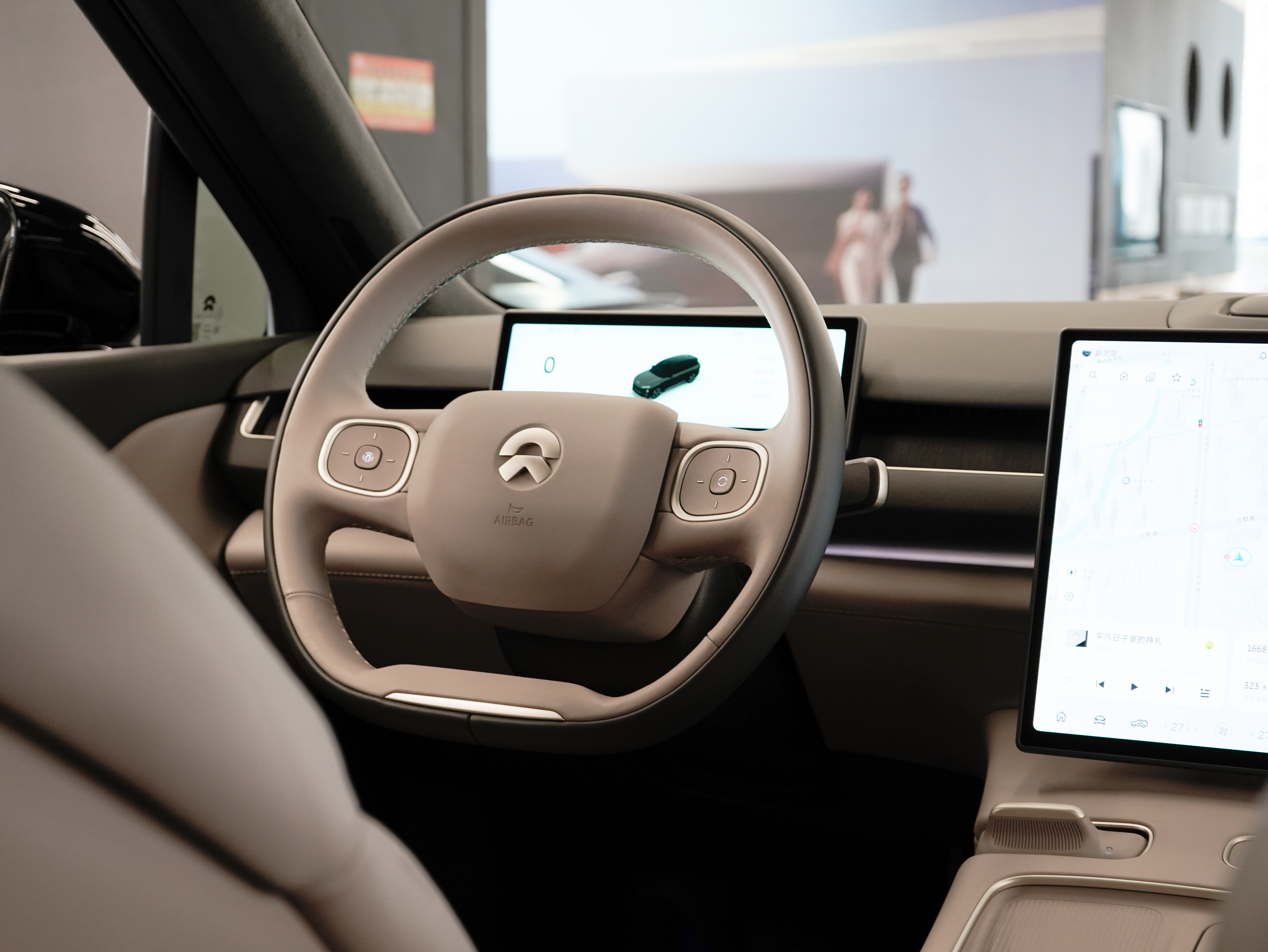 NIO ES8 2025 imagen de coche #18