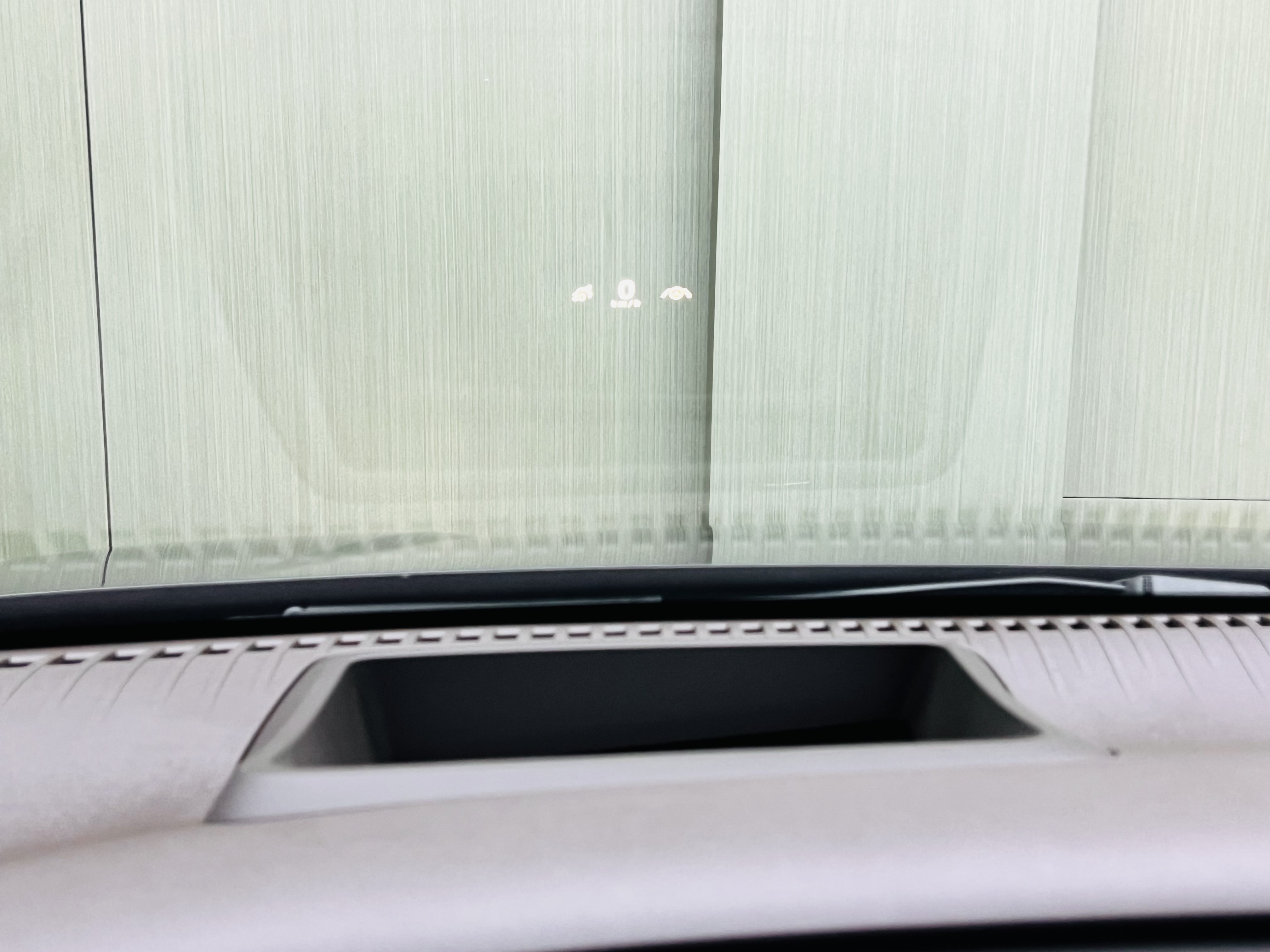 Denza D9 2025 image de voiture #18