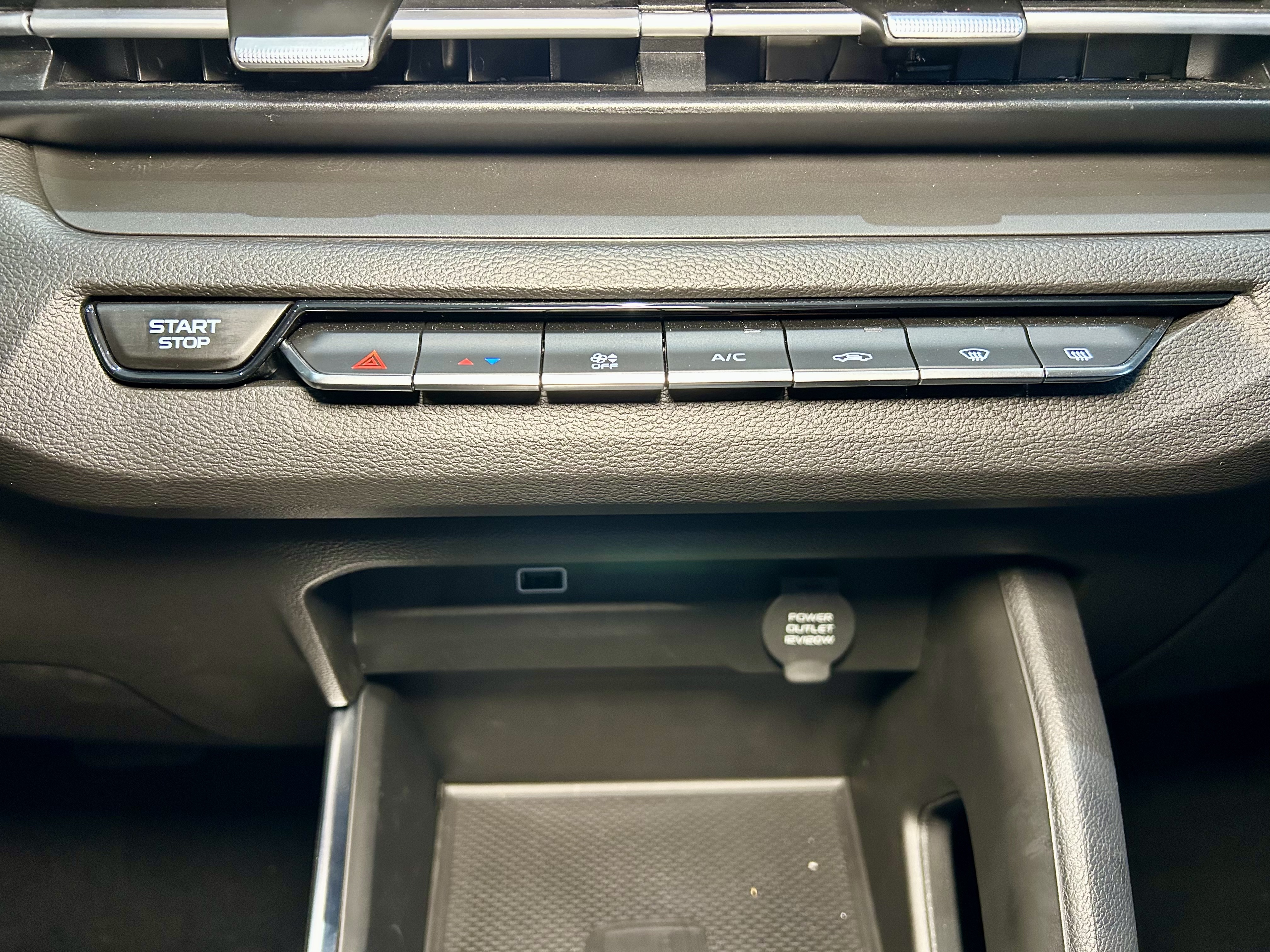 X3 PRO 2025 #18 X3 PRO 2025 car image #18