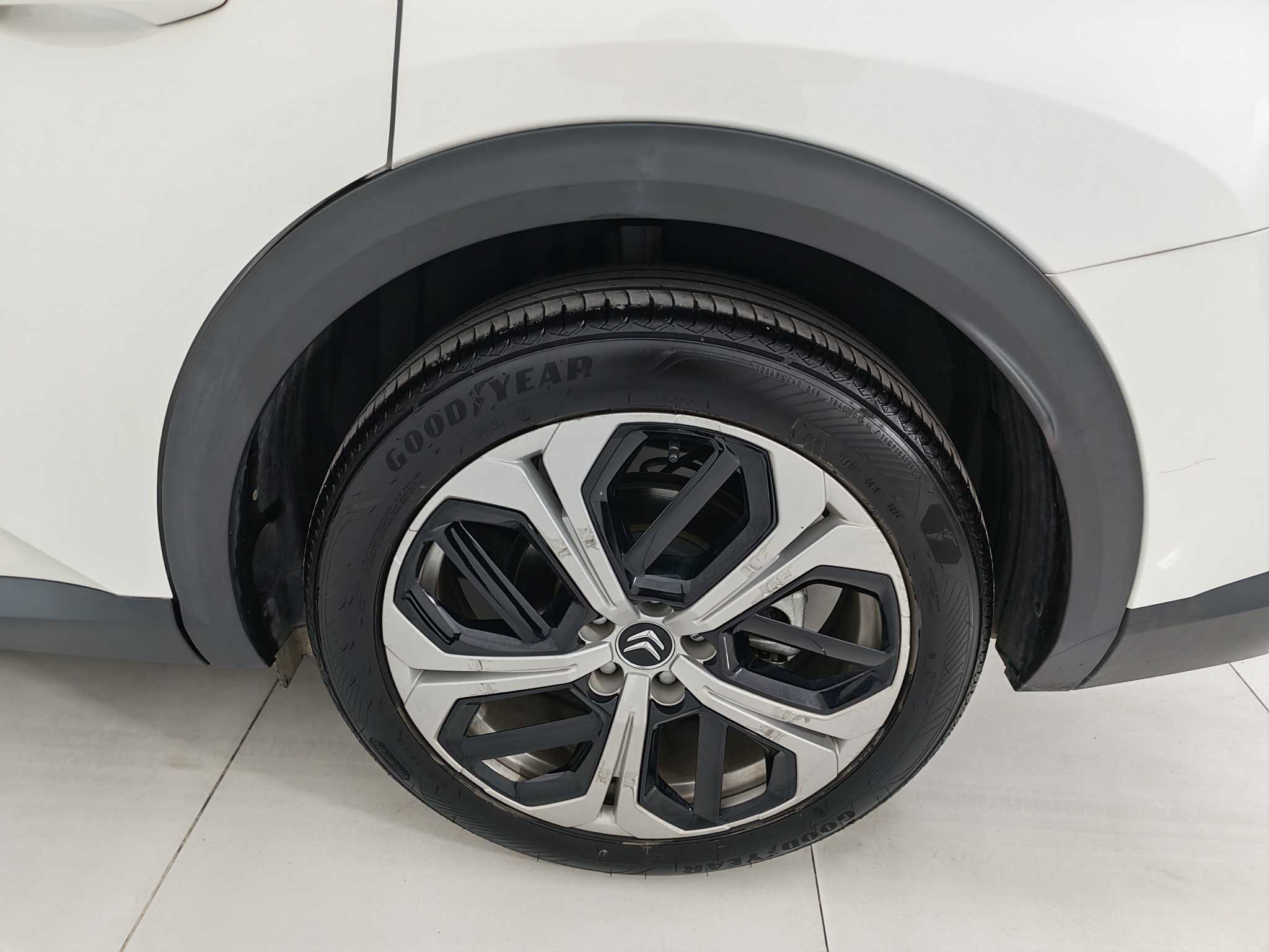 Citroen C5 X 2024 immagine di auto #18