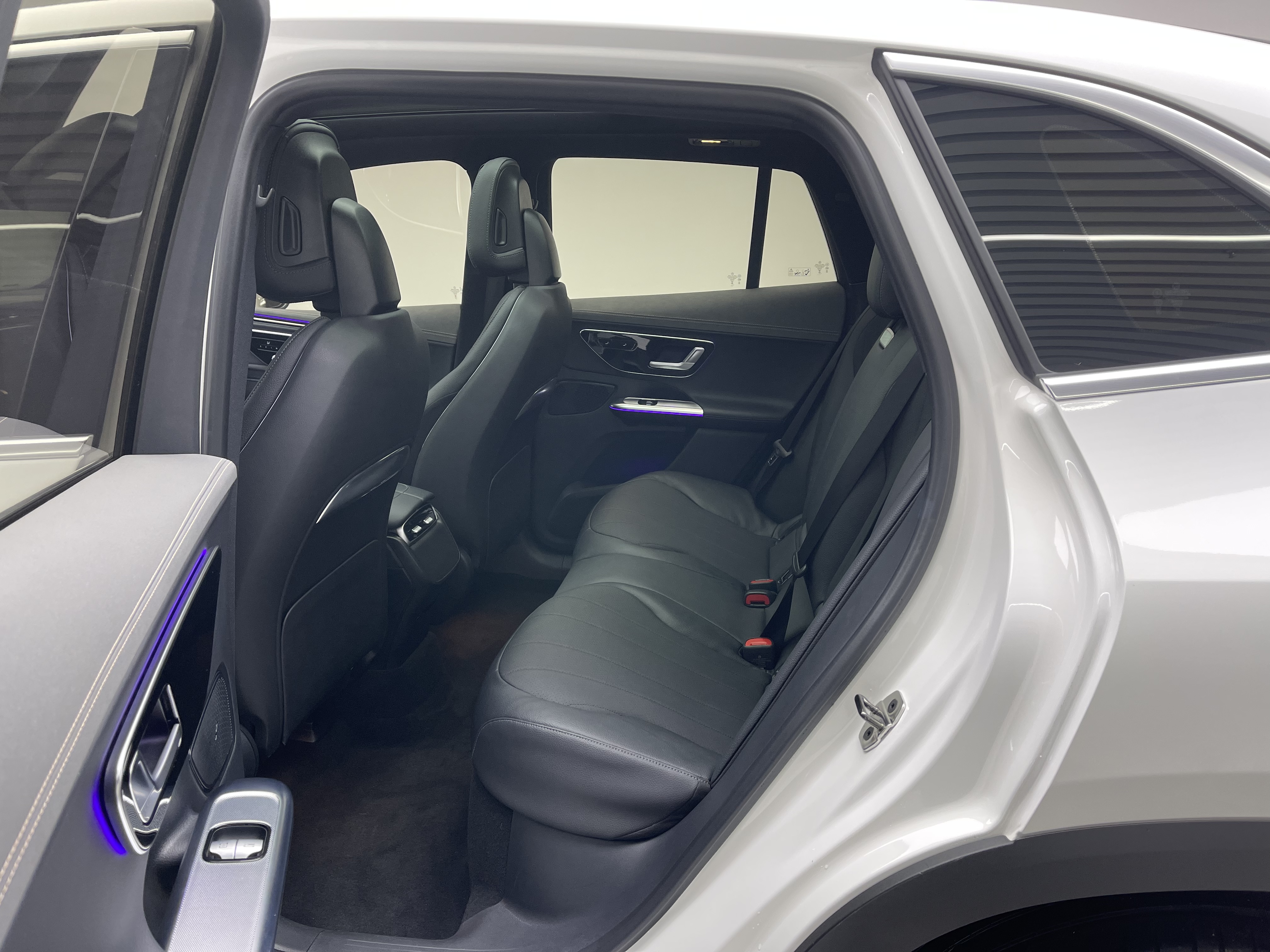 Mercedes-Benz EQE SUV 2024 #18 Mercedes-Benz EQE SUV 2024 car image #18