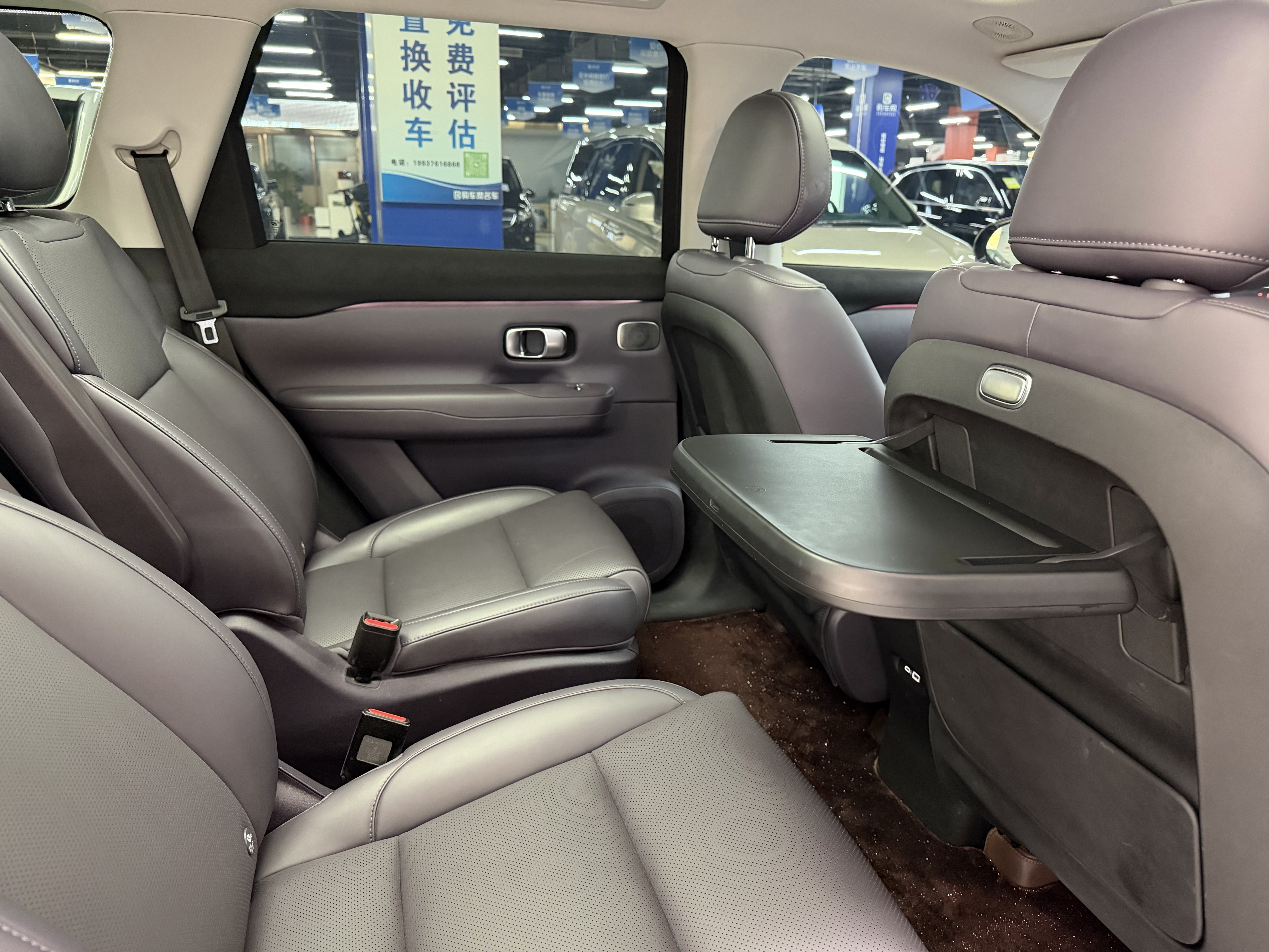 零跑汽车 零跑C16 2024 汽车图片 #18