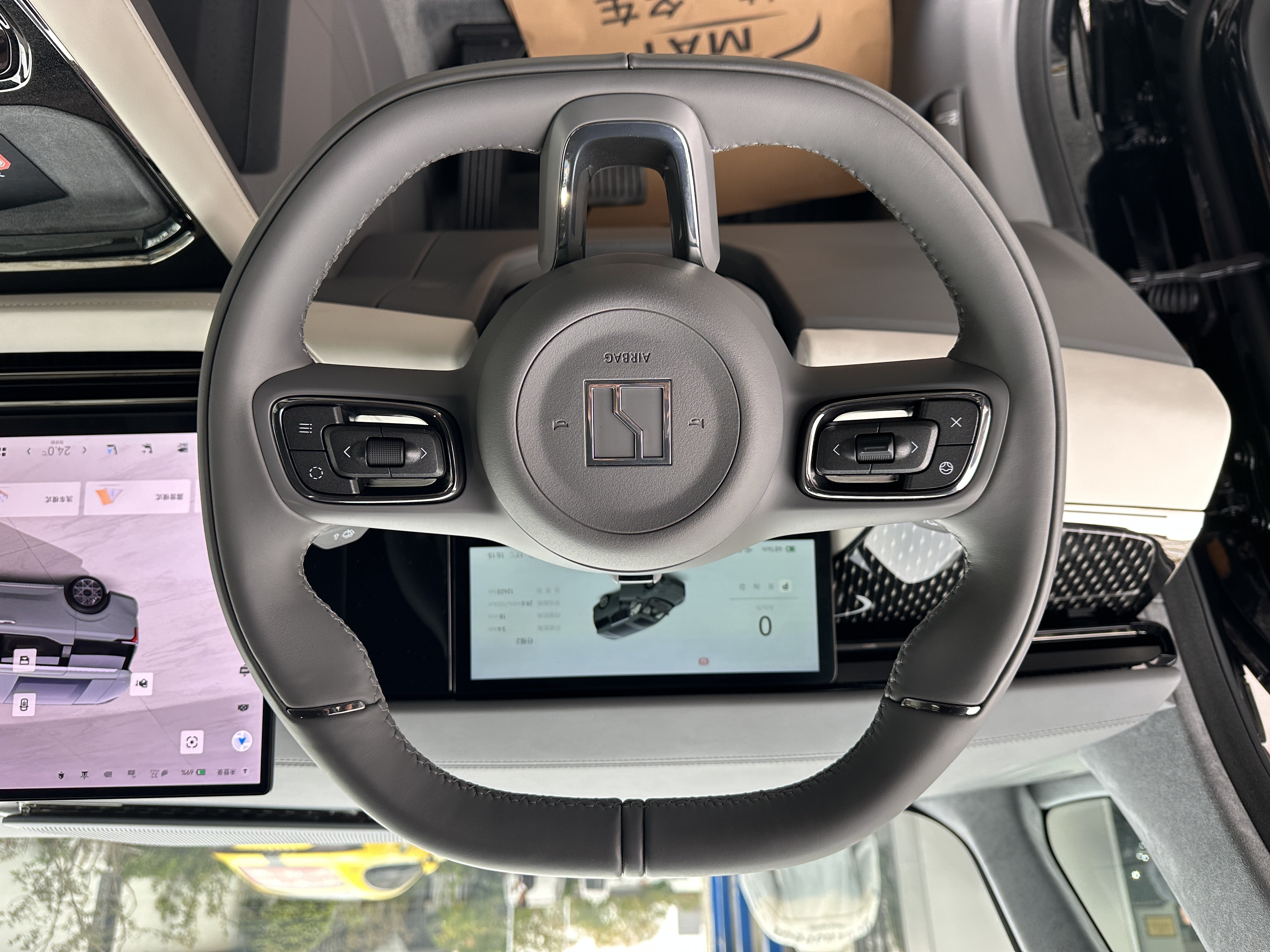 极氪 极氪009 2024 汽车图片 #18