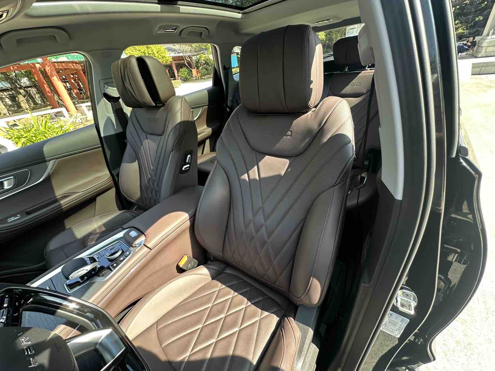 Tiggo 8 PRO 2025 car image #18