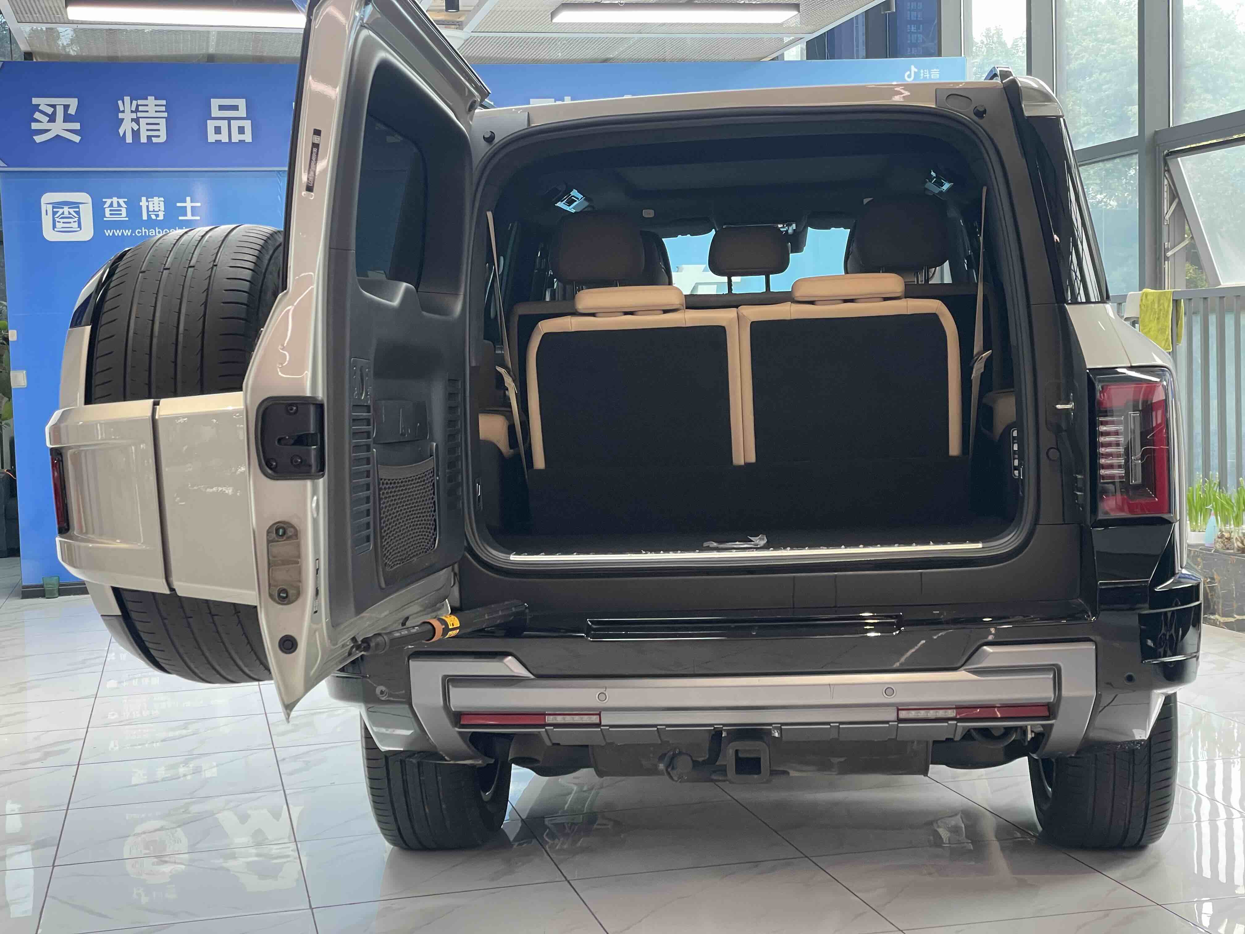 FangChengBao Leopard 8 2025 car image #18