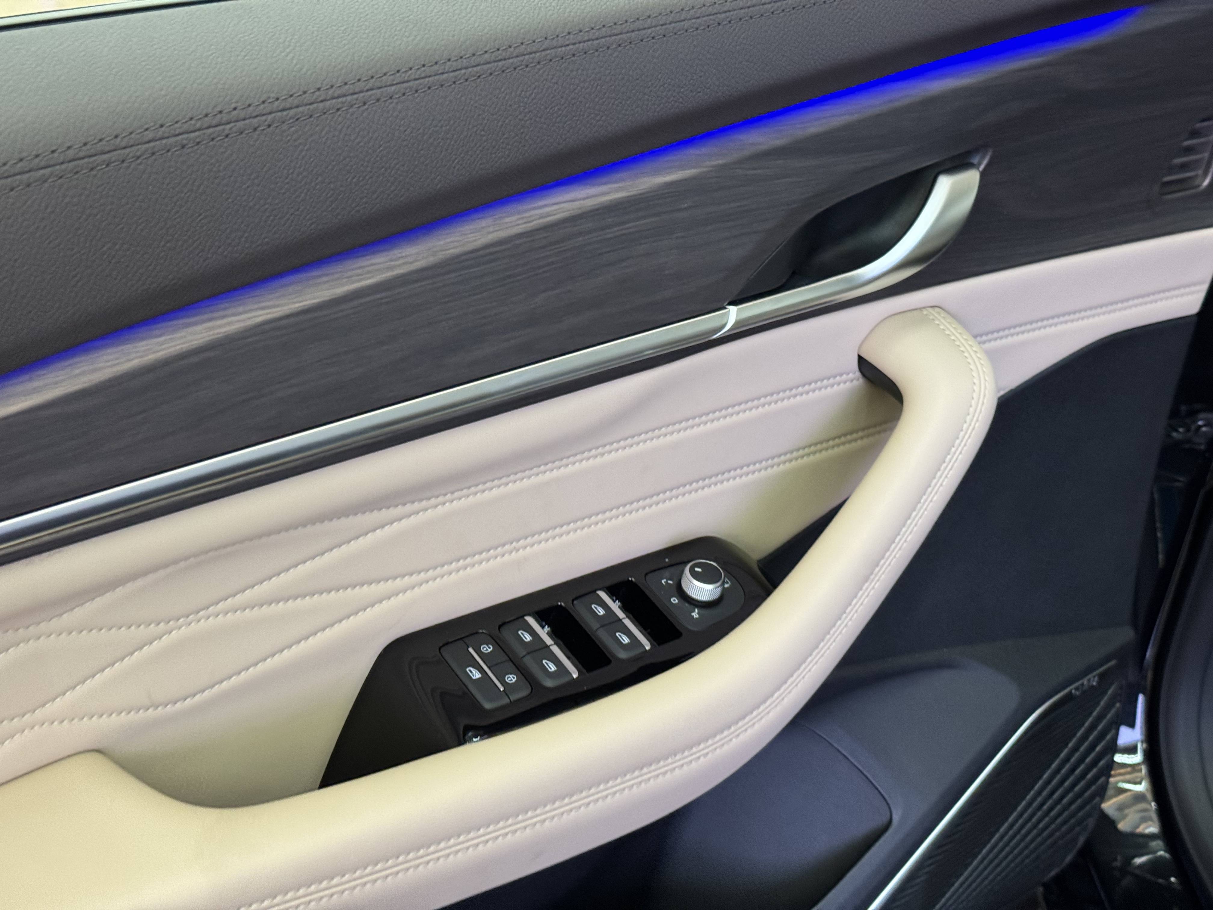 GEELY Monjaro 2026 immagine di auto #18