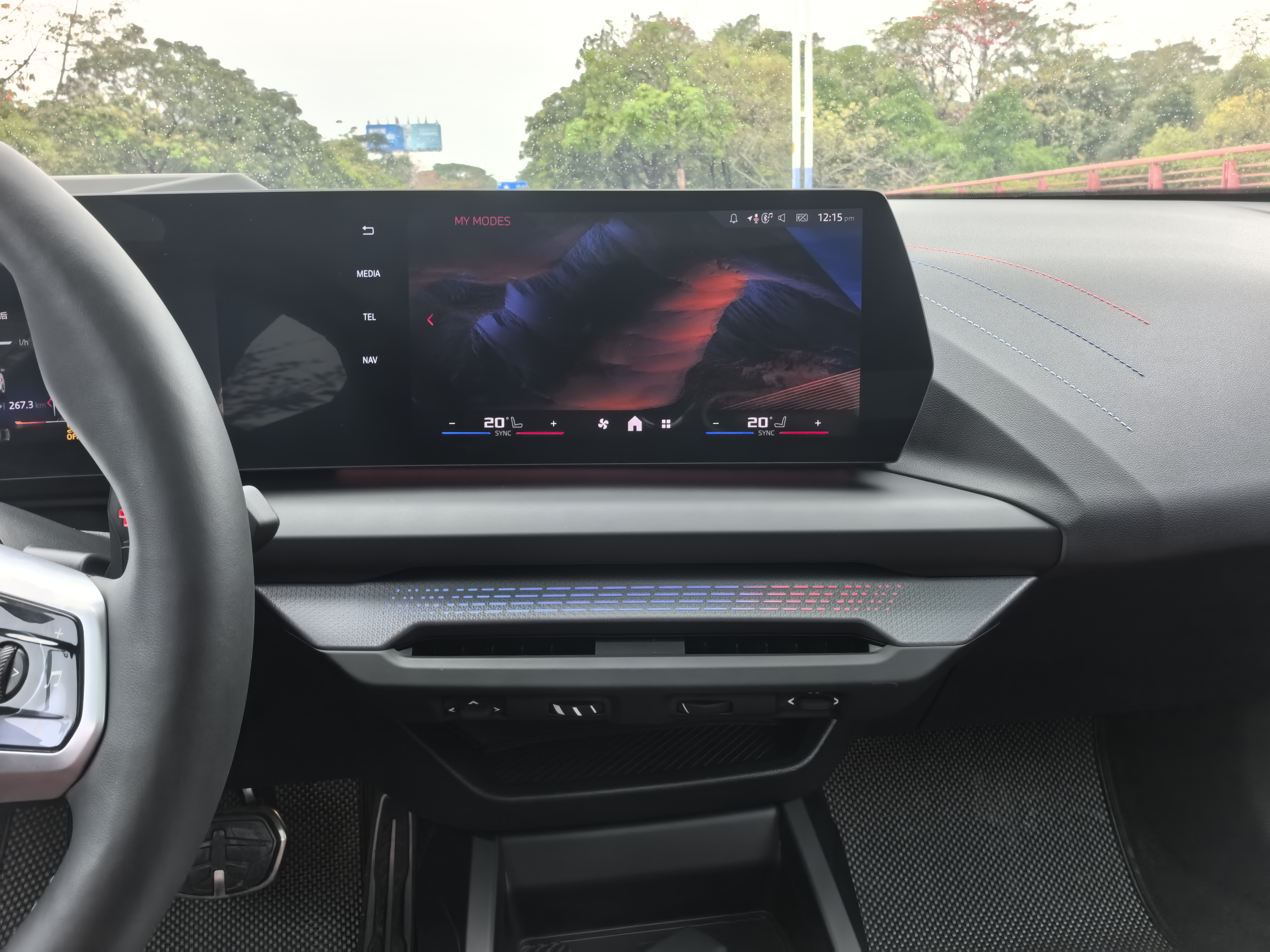 BMW M235L 2025 صورة سيارة #18