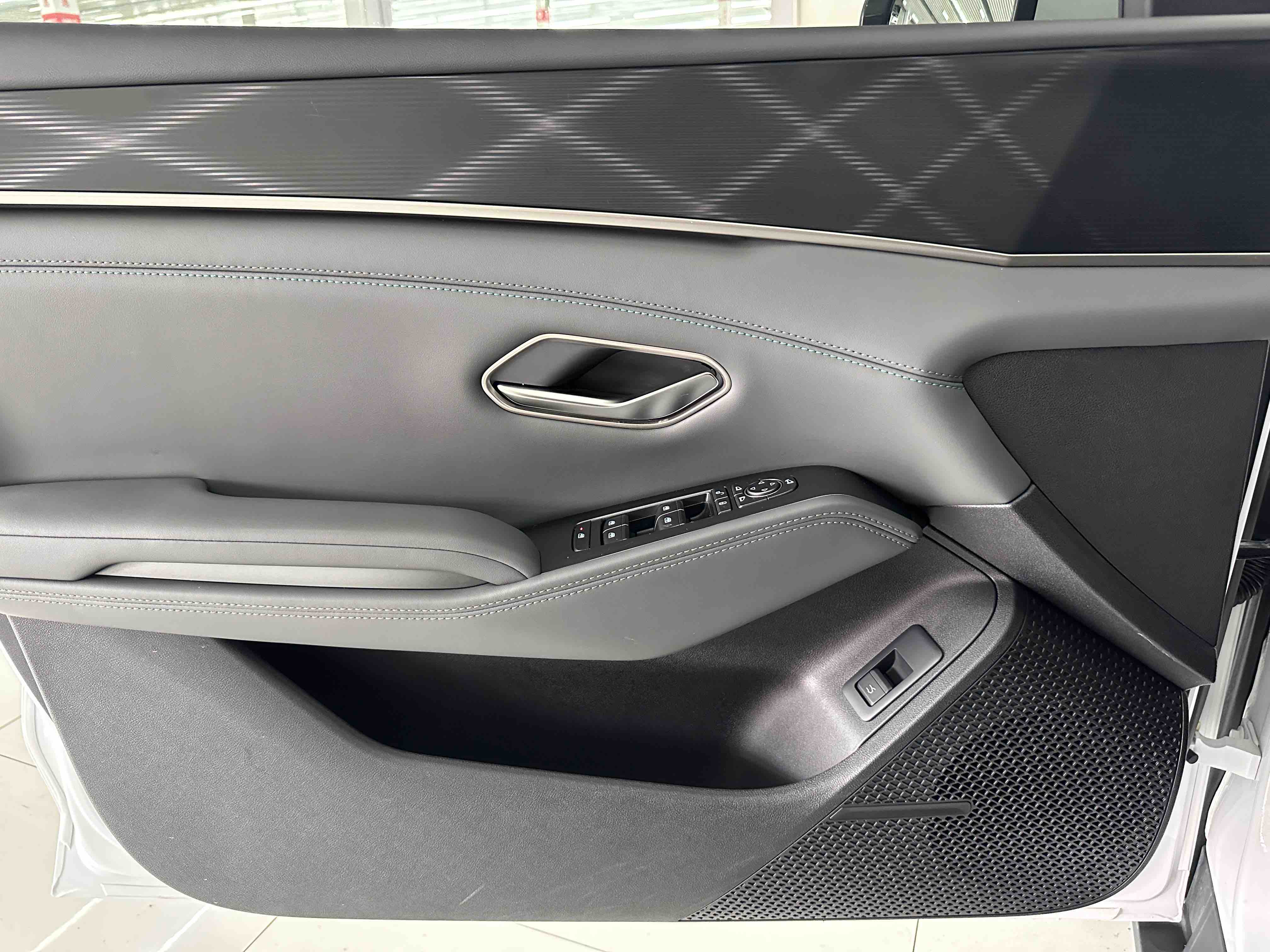 BYD Qin L 2025 car image #18