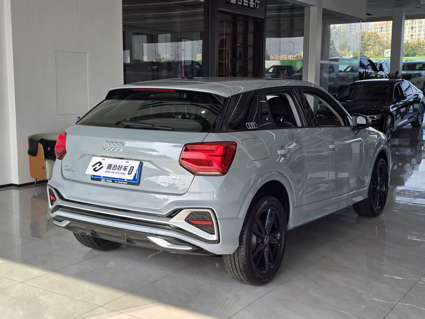 Audi Q2L 2025 car image #18