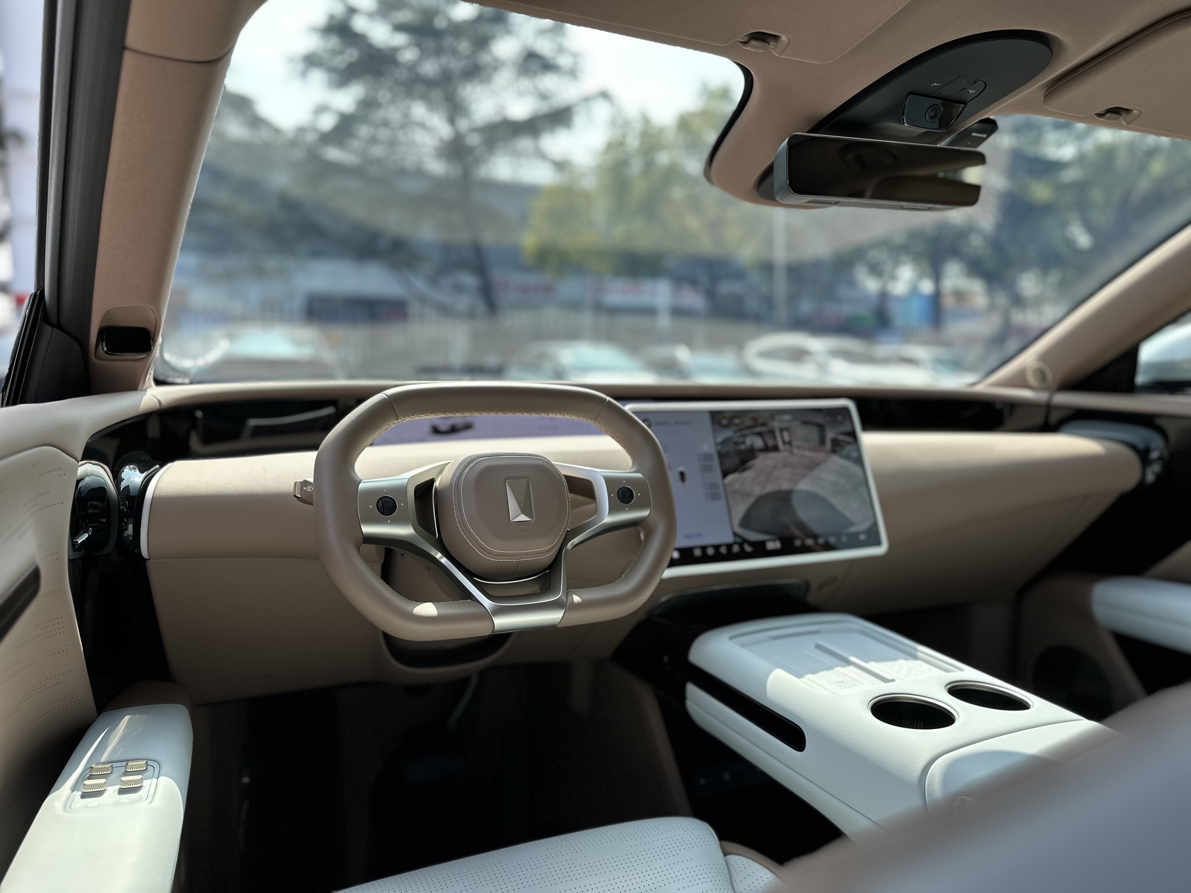 Avatr 07 2025 car image #18