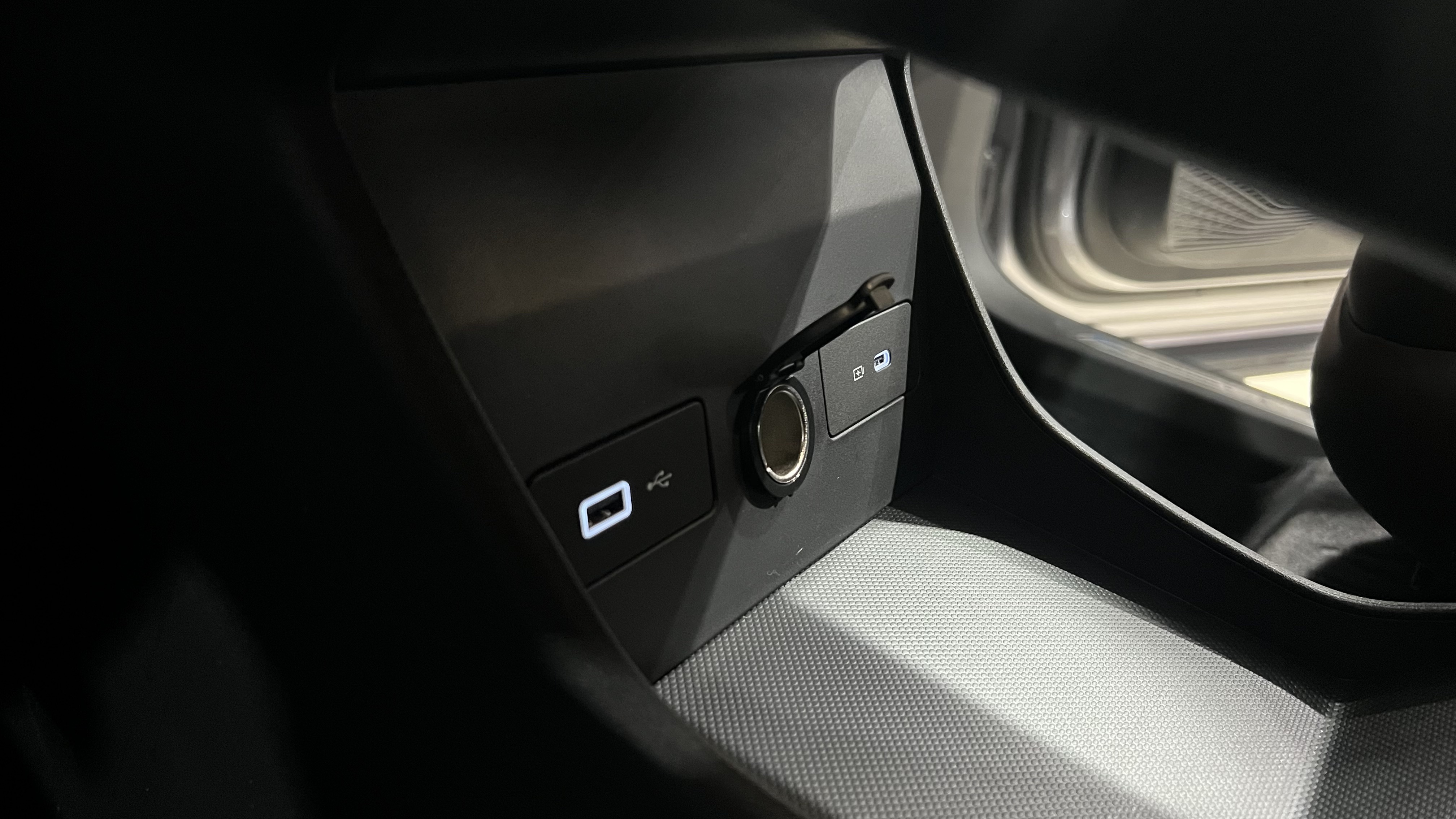 GEELY Monjaro 2025 imagen de coche #18