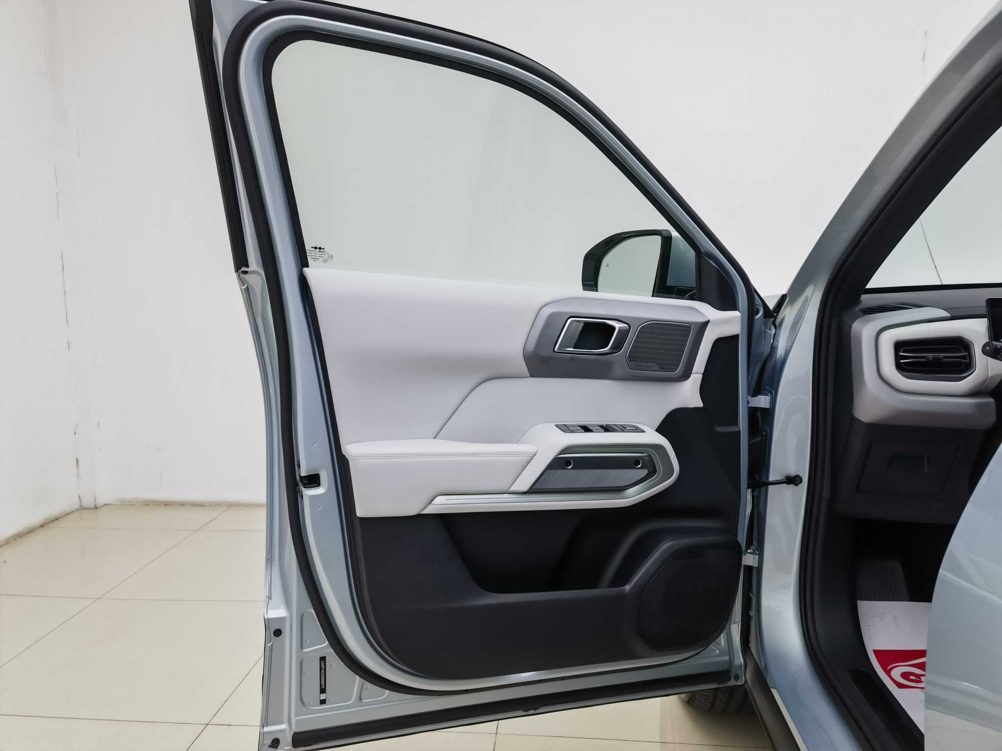 FangChengBao Tiger 3 2025 car image #18