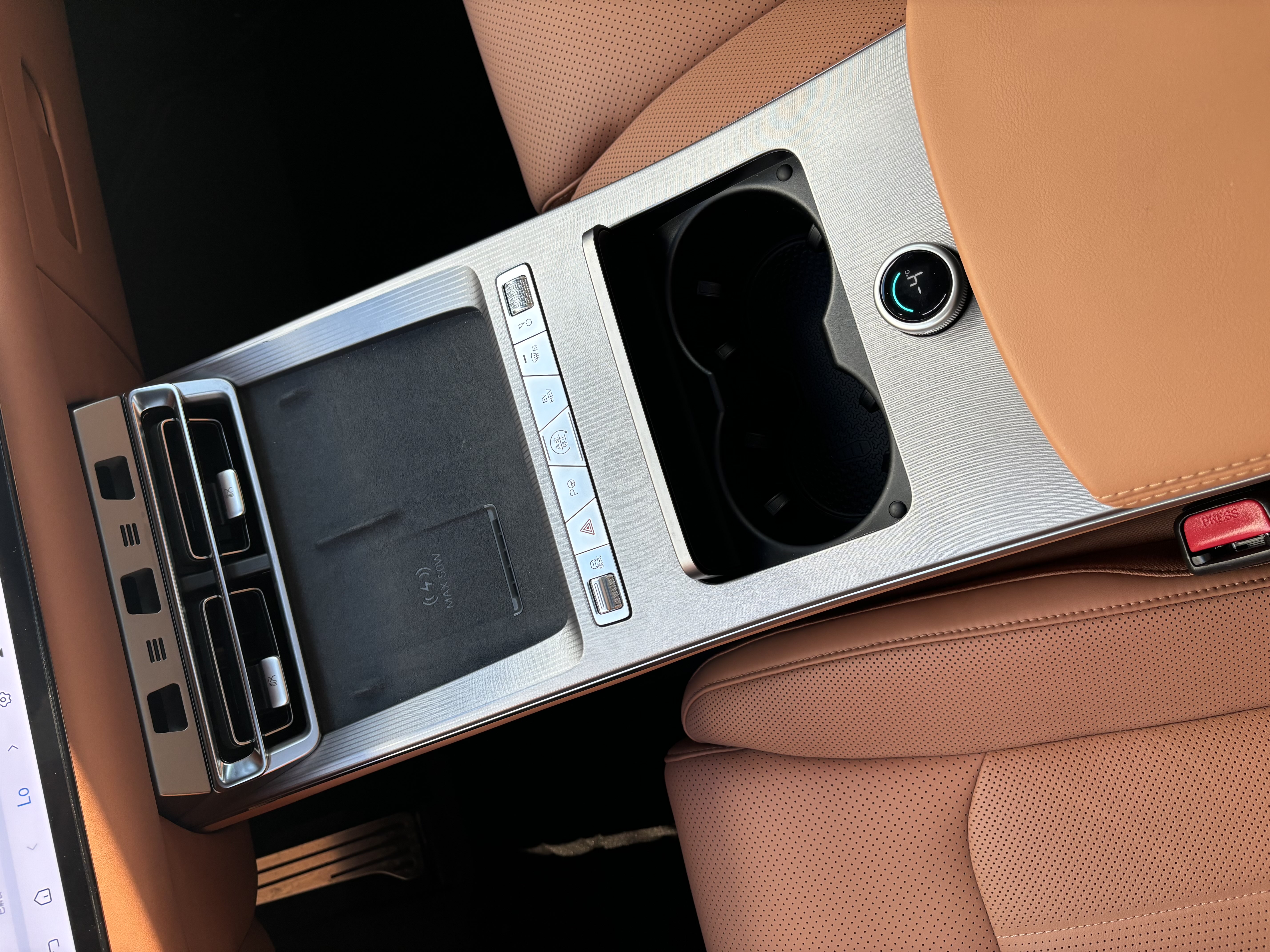 BYD HanL 2025 #18 BYD HanL 2025 car image #18