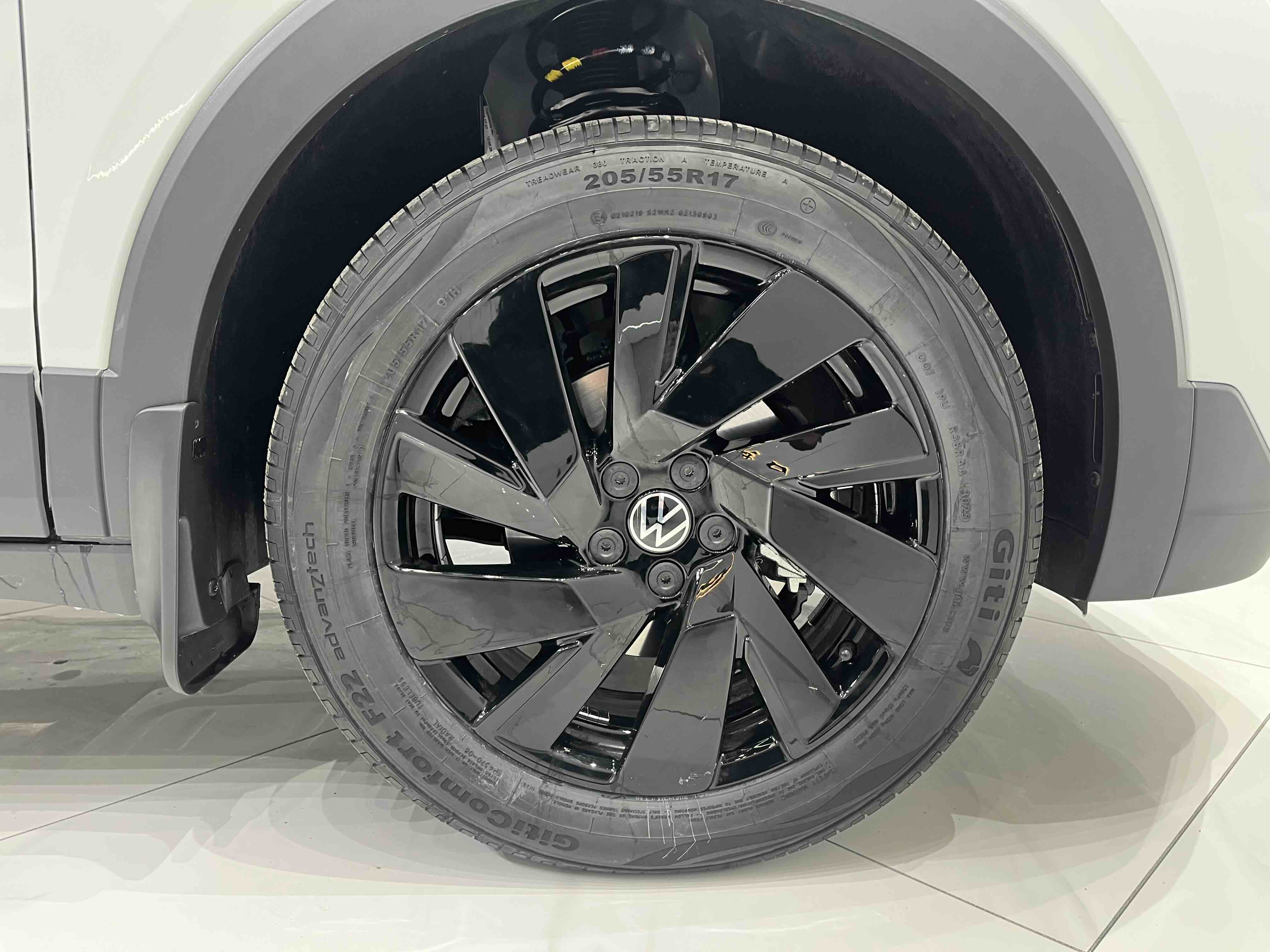 Volkswagen Tharu 2026 #18 Volkswagen Tharu 2026 car image #18