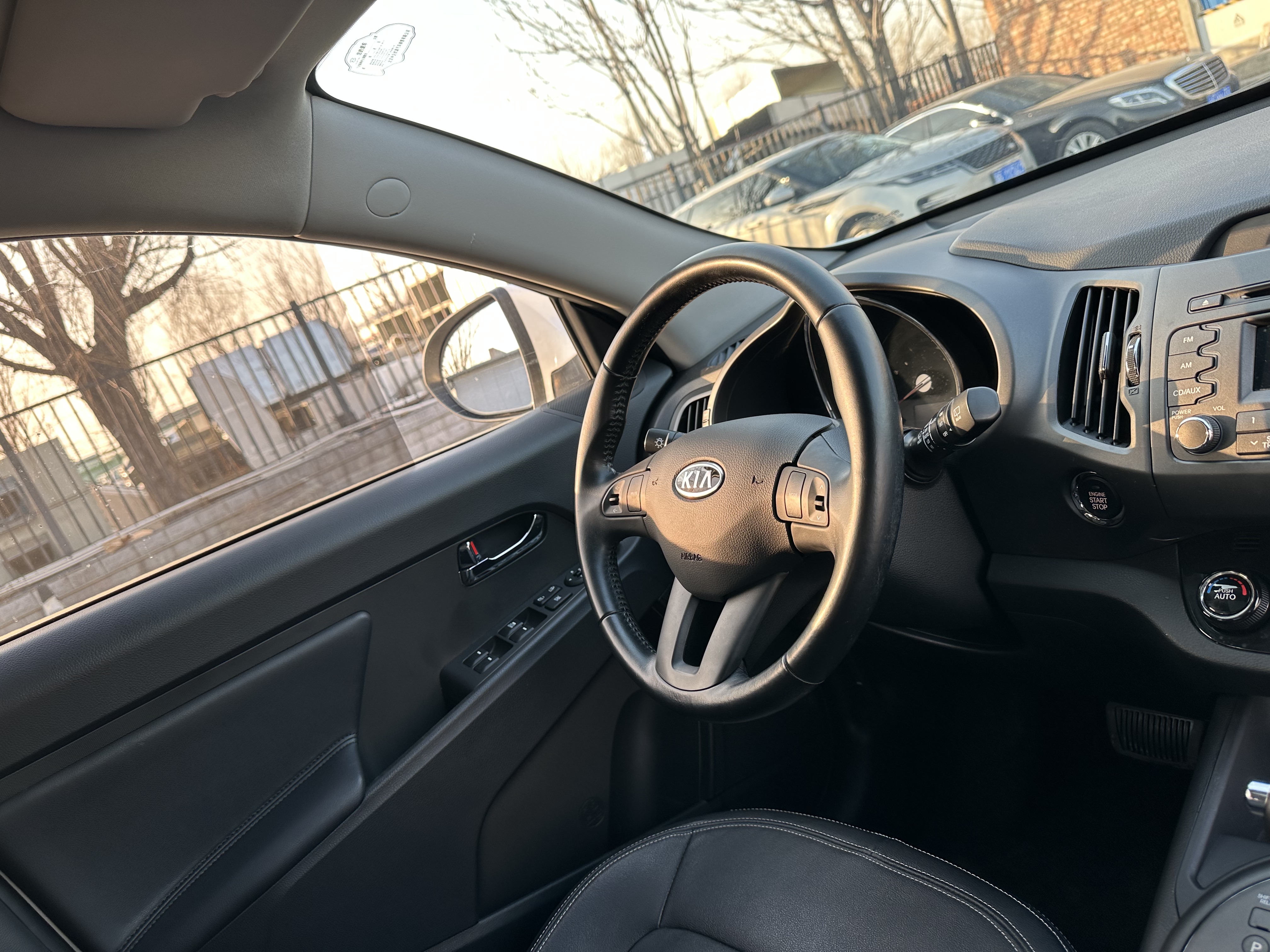 起亚 智跑 2013 汽车图片 #18