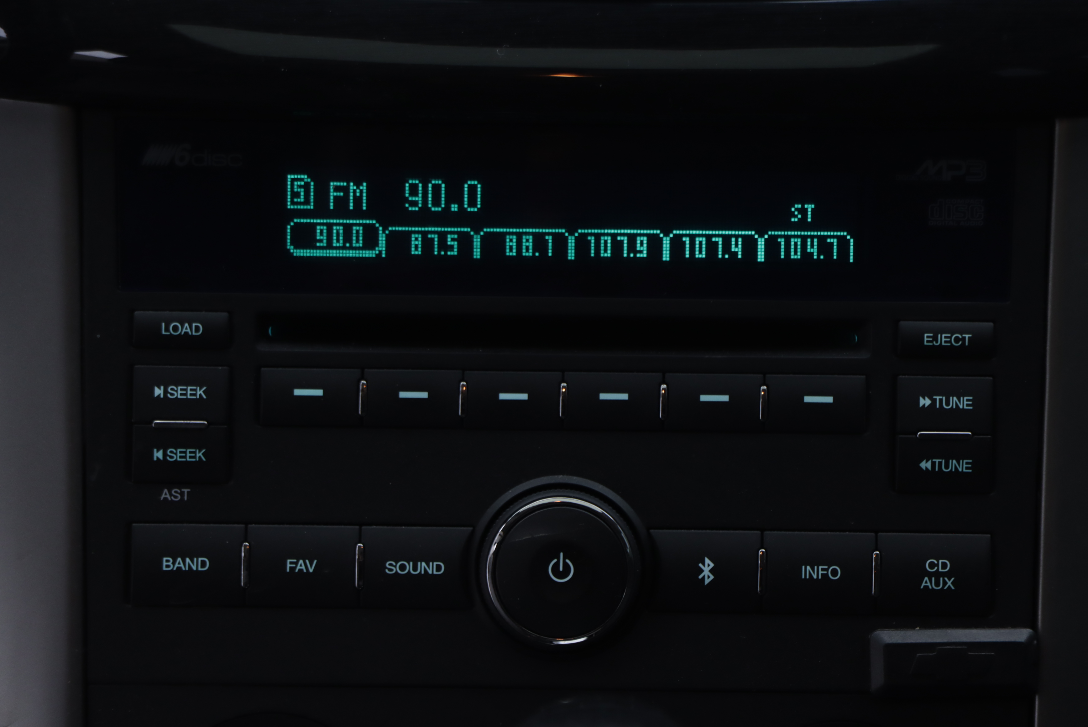 Chevrolet Captiva 2012 image de voiture #18