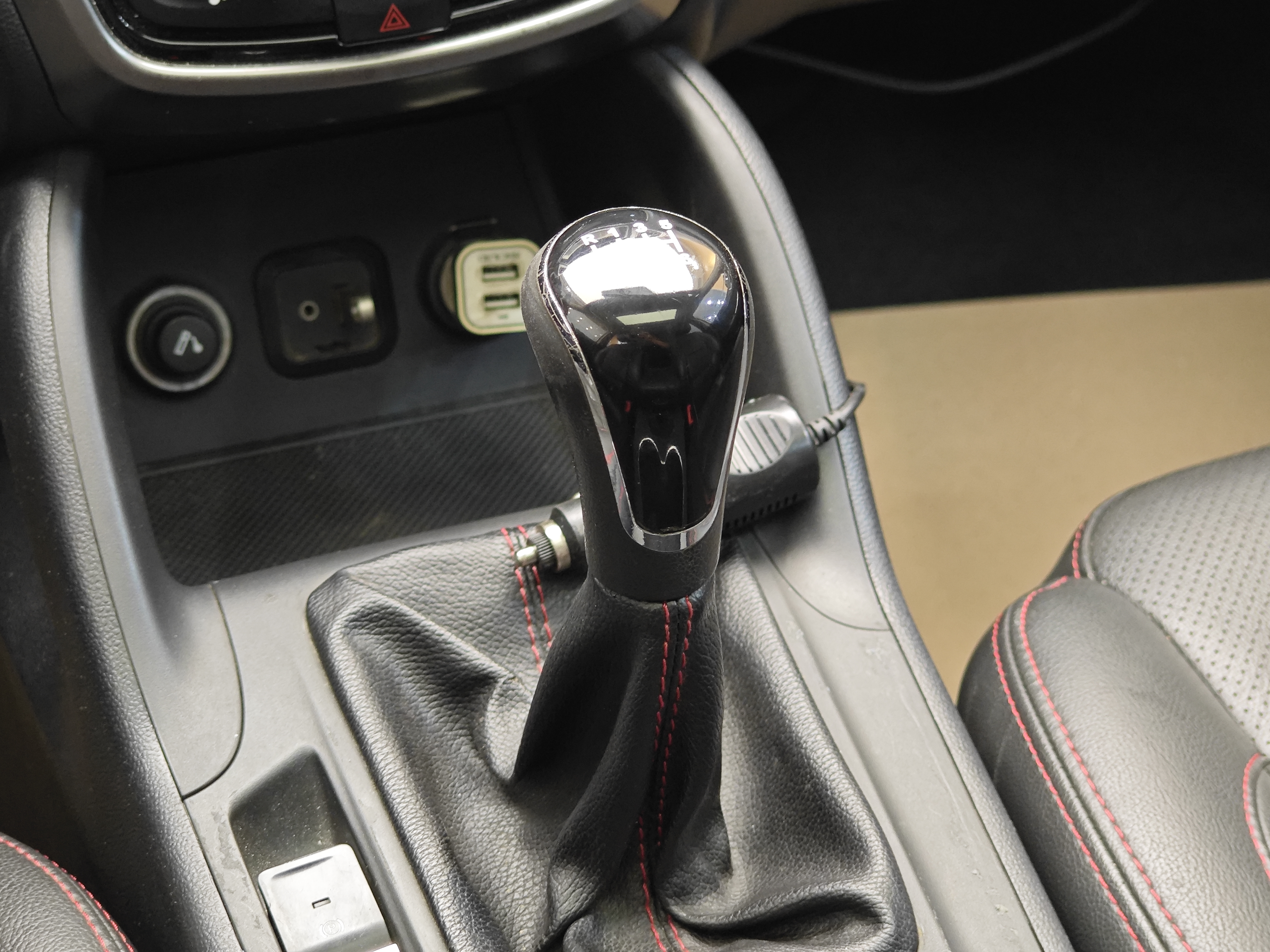 长安 长安CS75 2015 汽车图片 #18