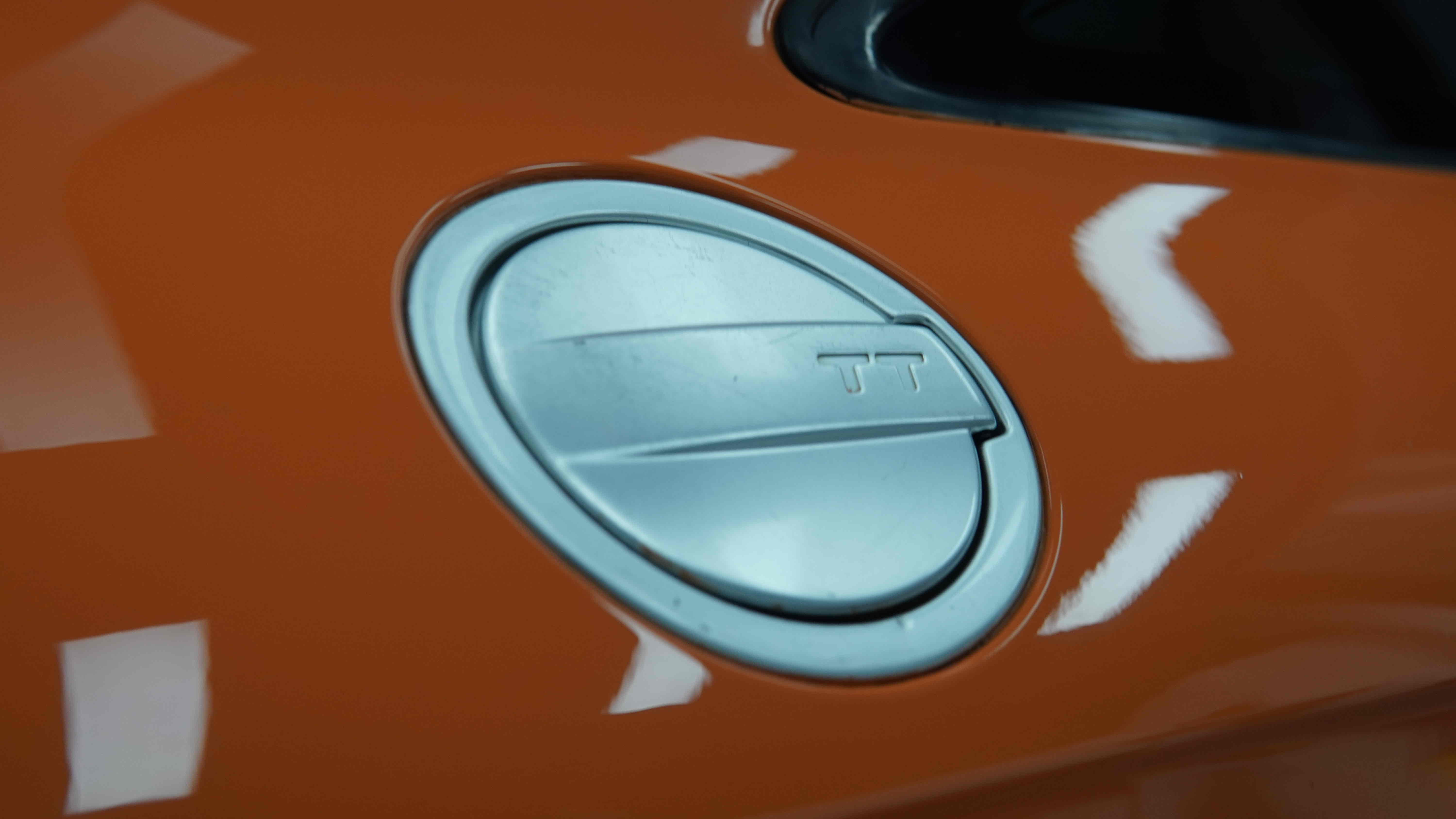 Audi TTS 2009 car image #18