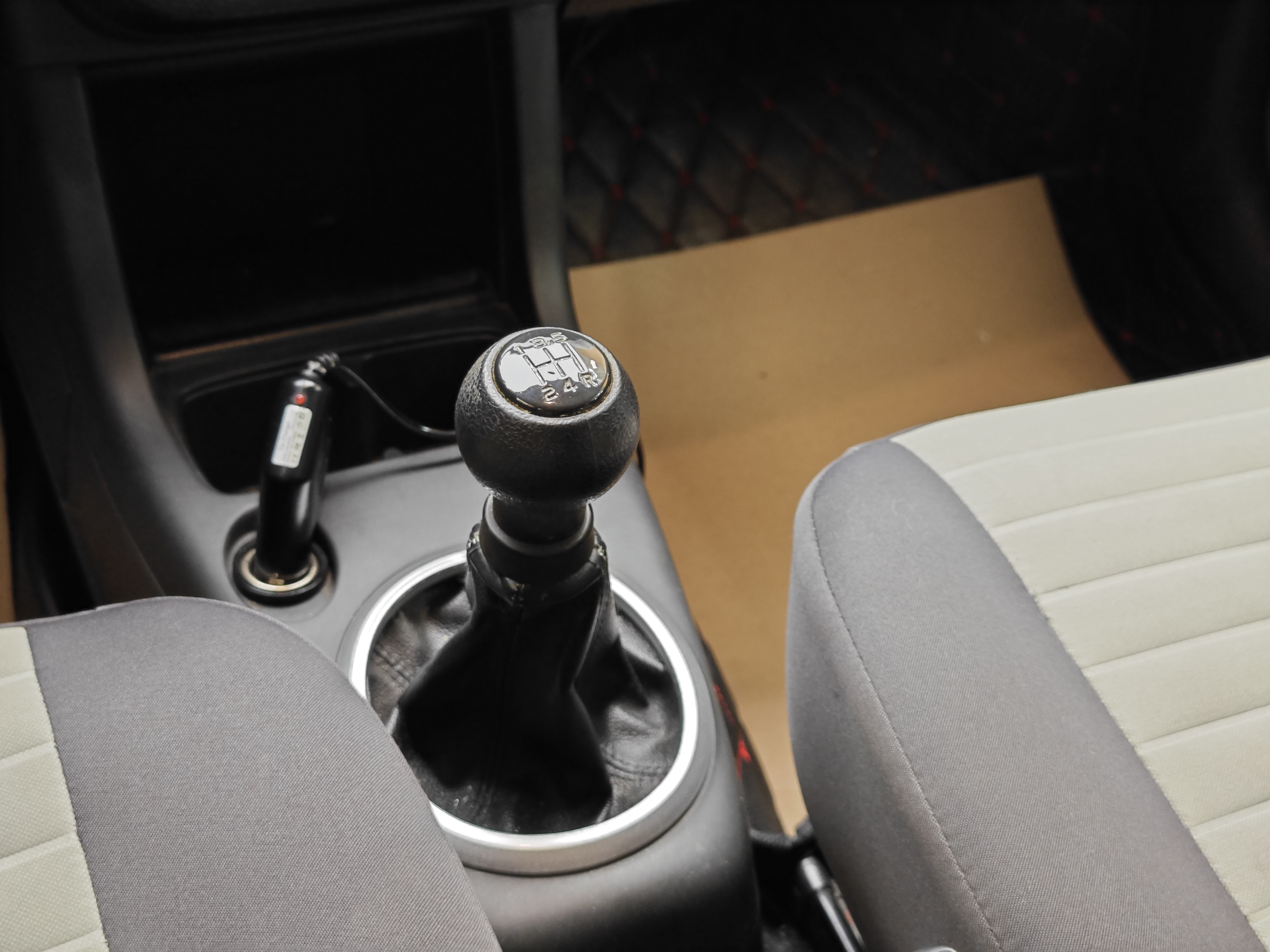 Suzuki Swift 2016 #18 Suzuki Swift 2016 car image #18