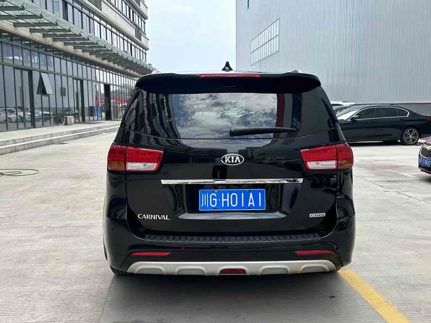 Kia Carnival (Imported) 2015 immagine di auto #18