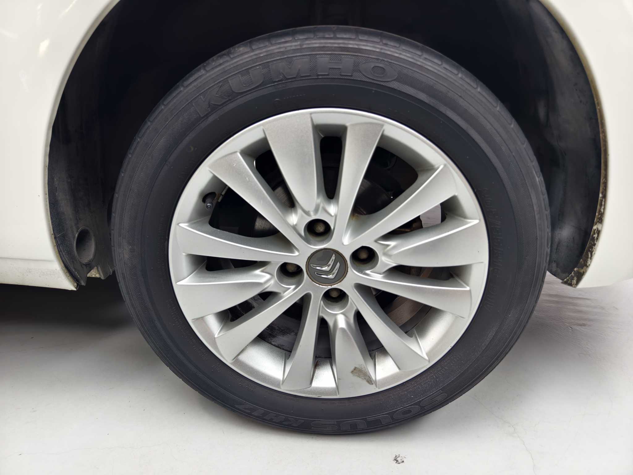 Citroen C-Quatre 2016 car image #18