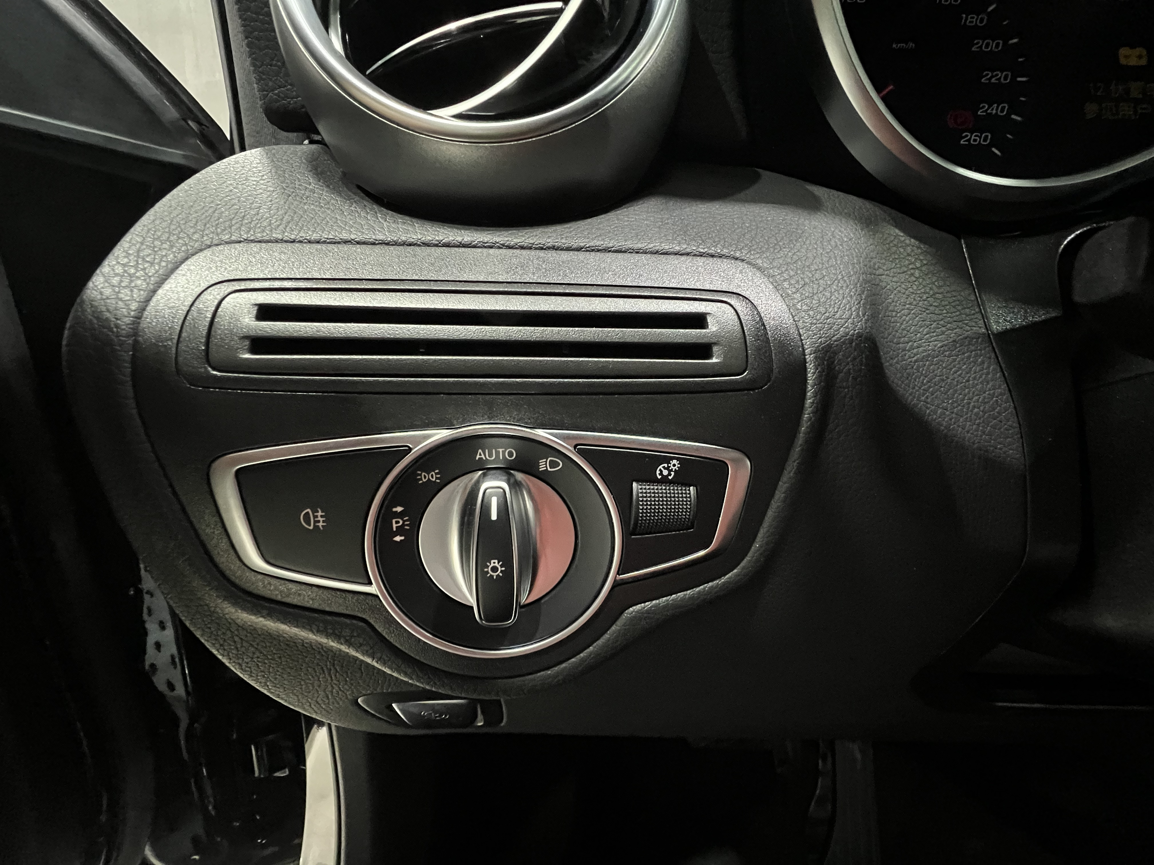 Mercedes-Benz GLC Coupe 2021 car image #18