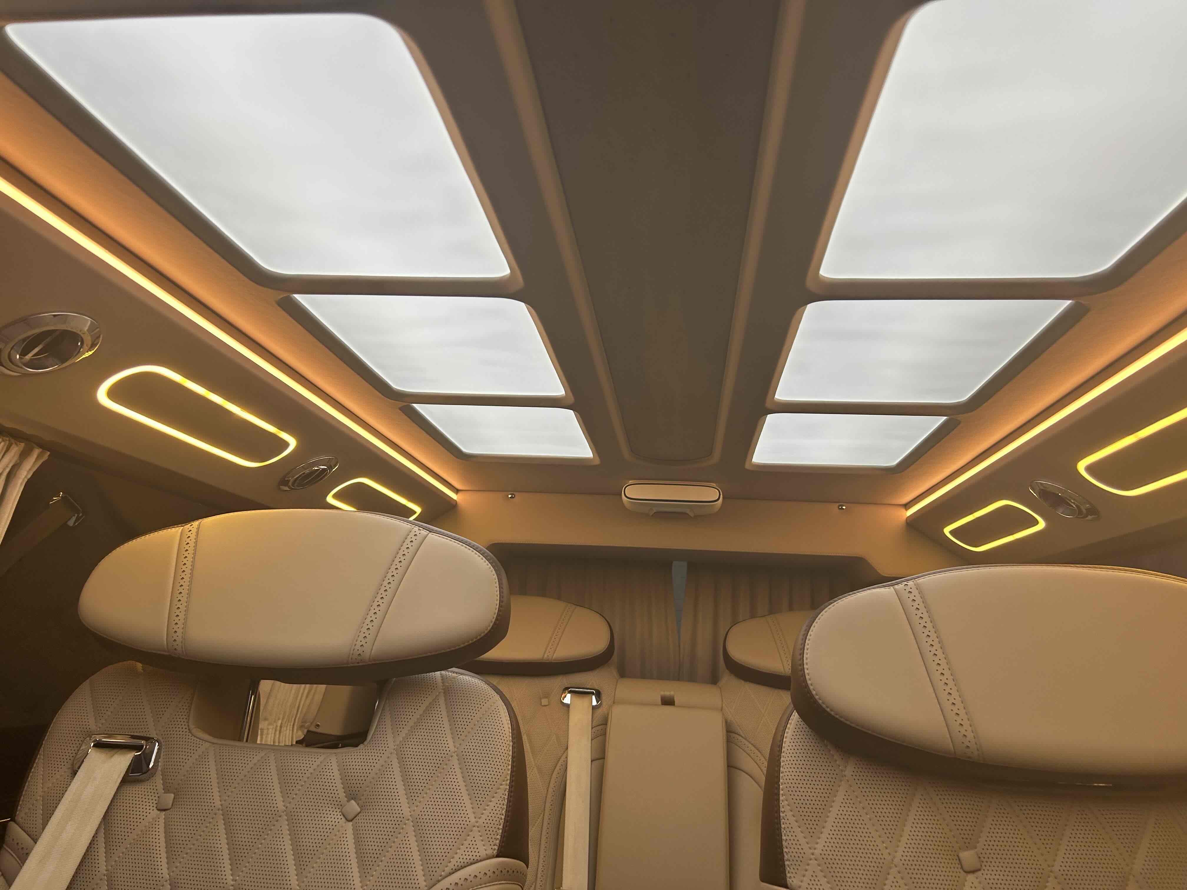 Volkswagen Caravelle 2020 car image #18