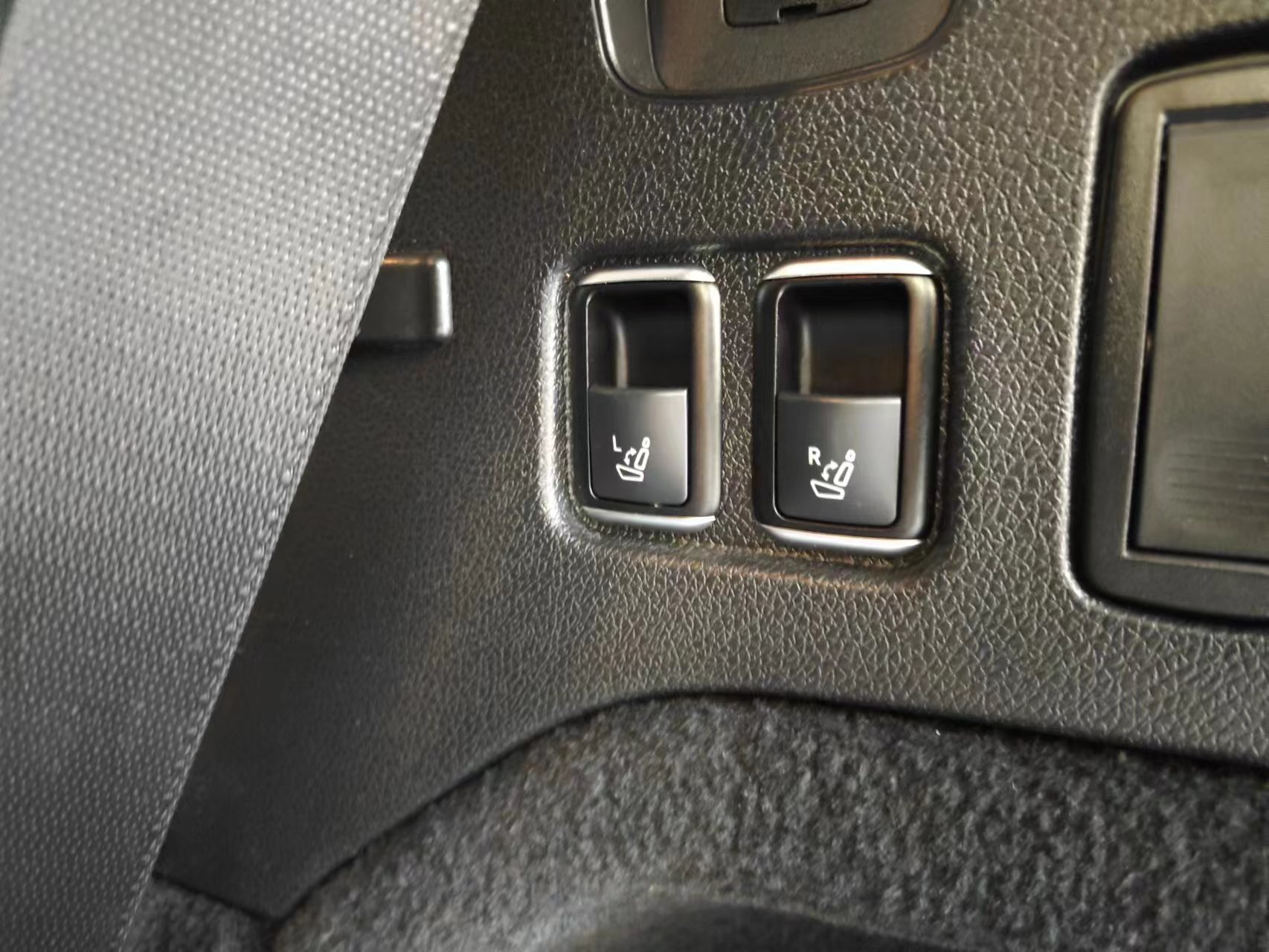 Mercedes-Benz GL Class 2016 immagine di auto #18