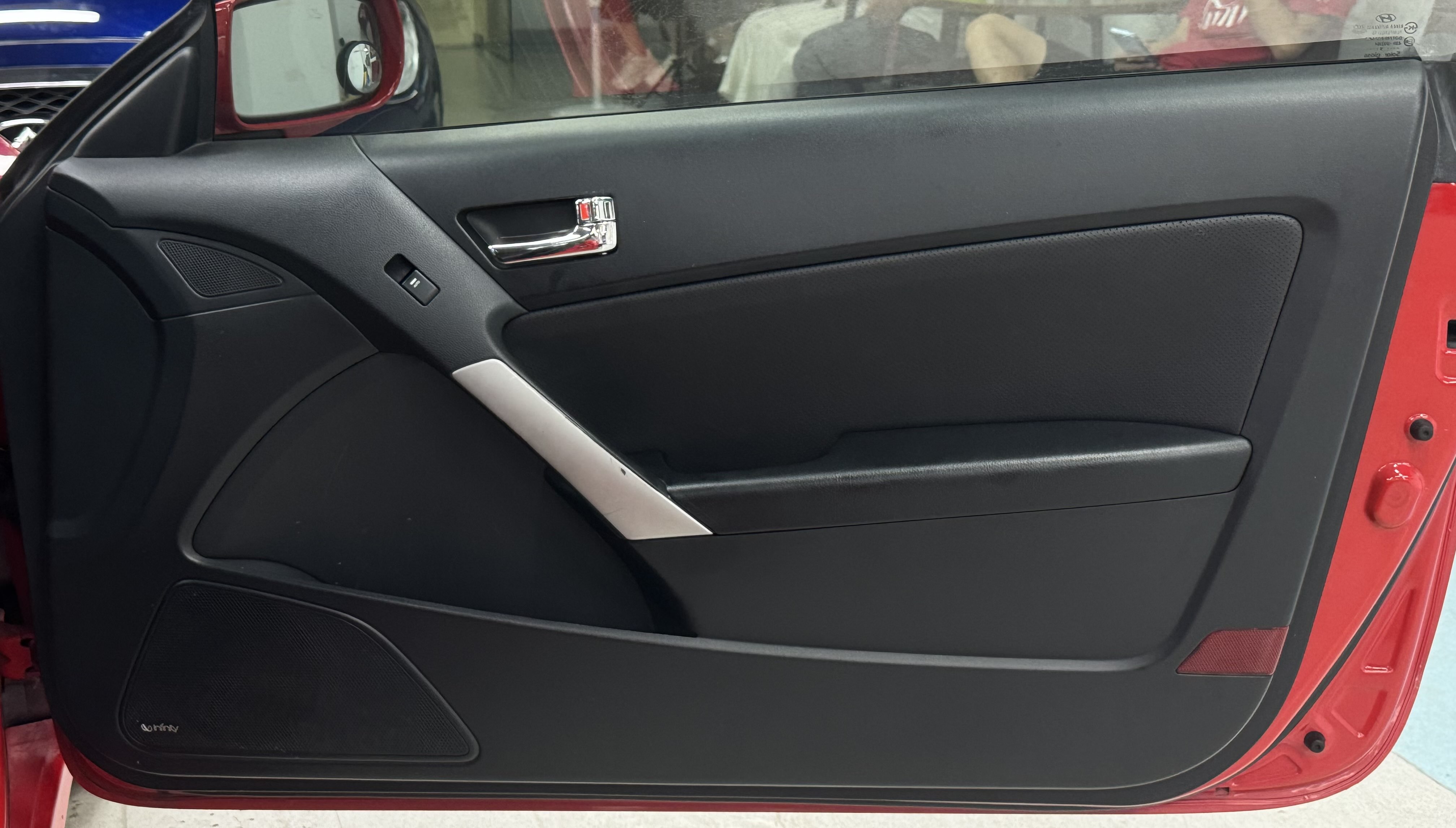 Hyundai Rohens 2009 car image #18