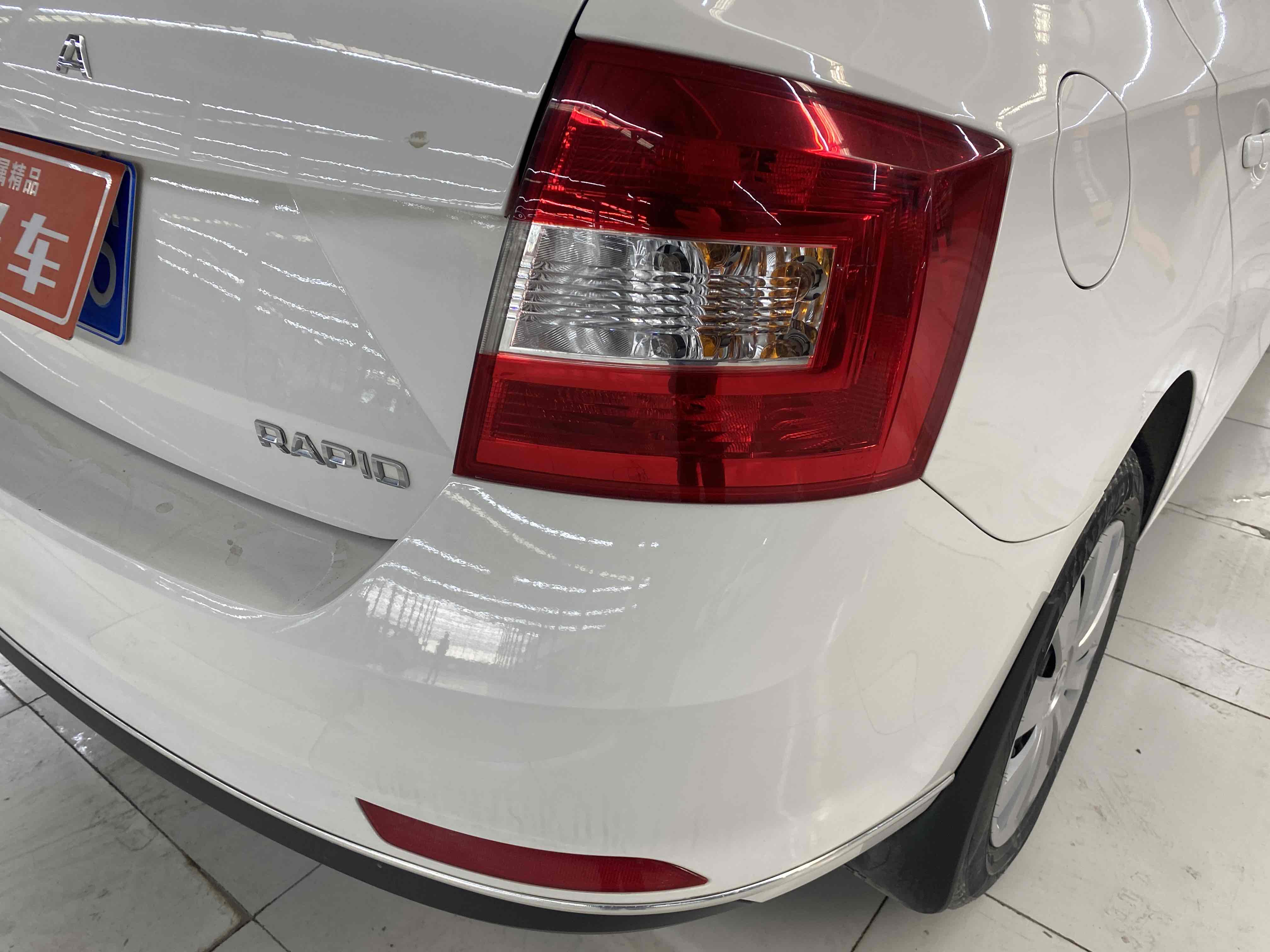 Skoda Rapid Spaceback 2019 car image #18