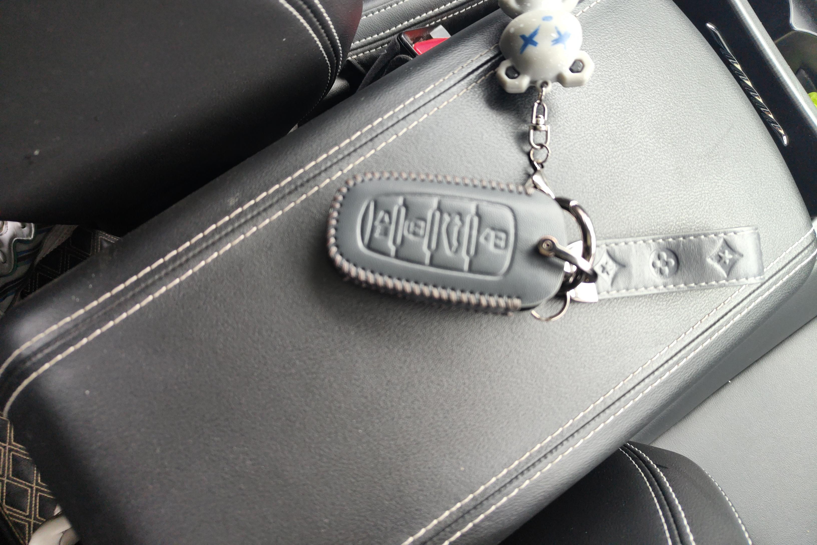 Haval Jolion 2021 #18 Haval Jolion 2021 car image #18