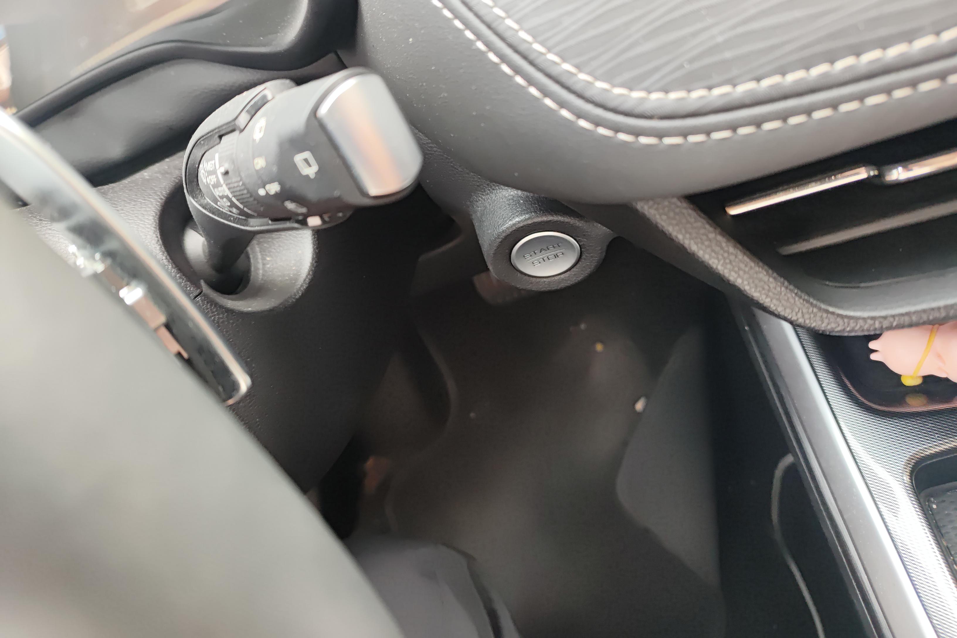 Haval Jolion 2021 #18 Haval Jolion 2021 car image #18